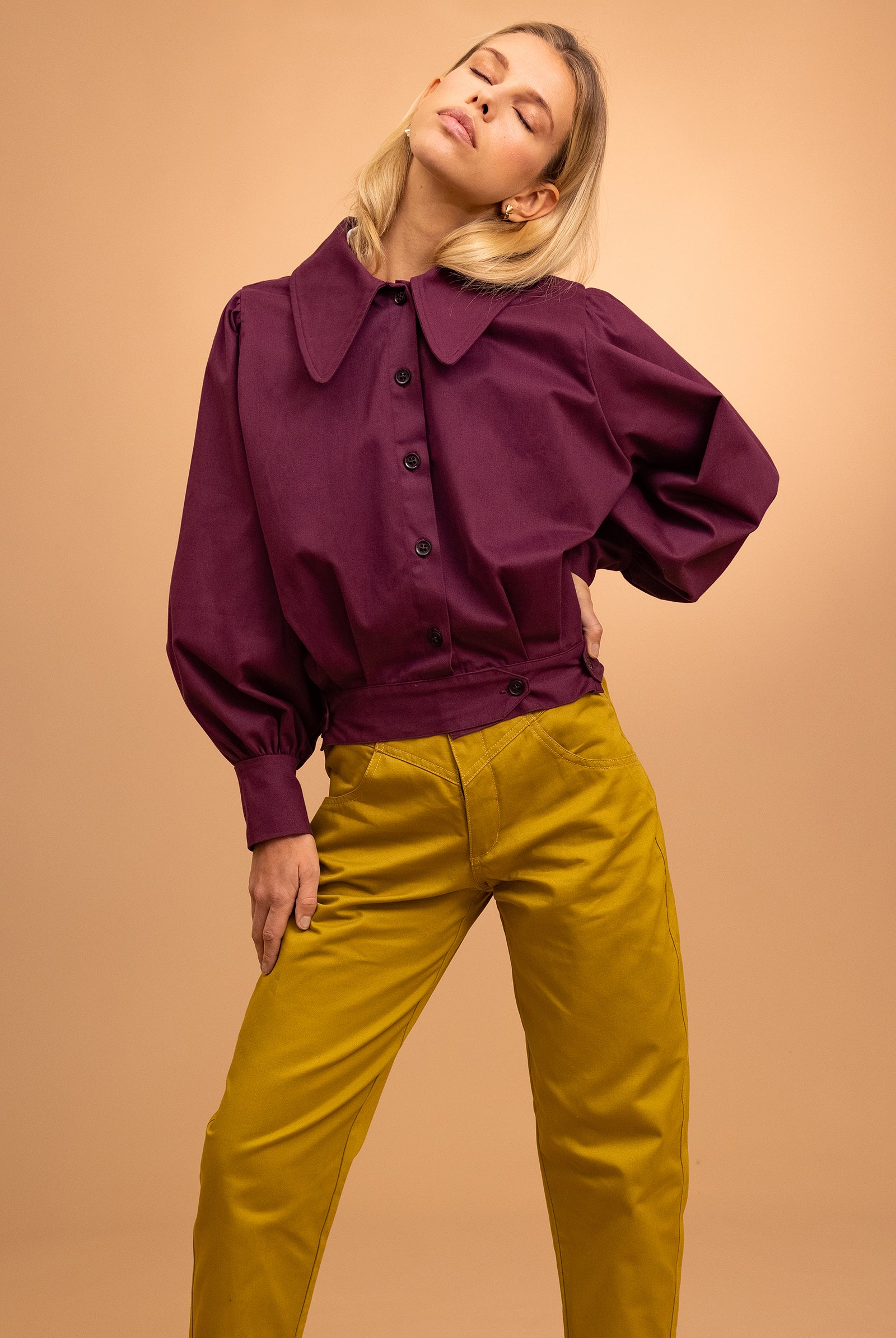 UN VESTIAIRE À L'ÉLÉGANCE SIGNATURE