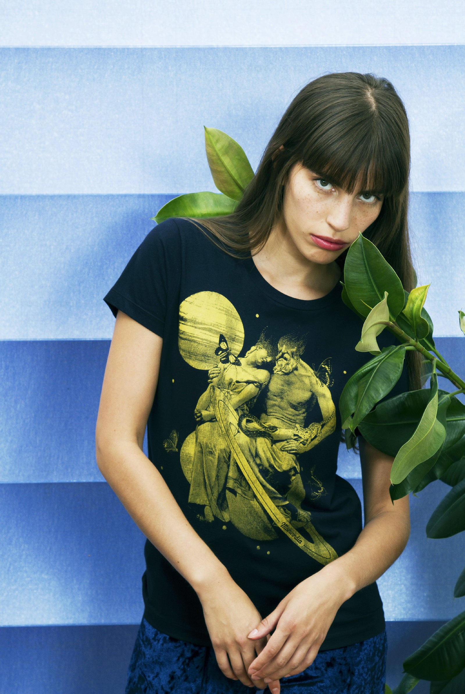 LA DOUCEUR DU COTON PIMA S'ACCOMPAGNE D'UN MESSAGE ENGAGÉ