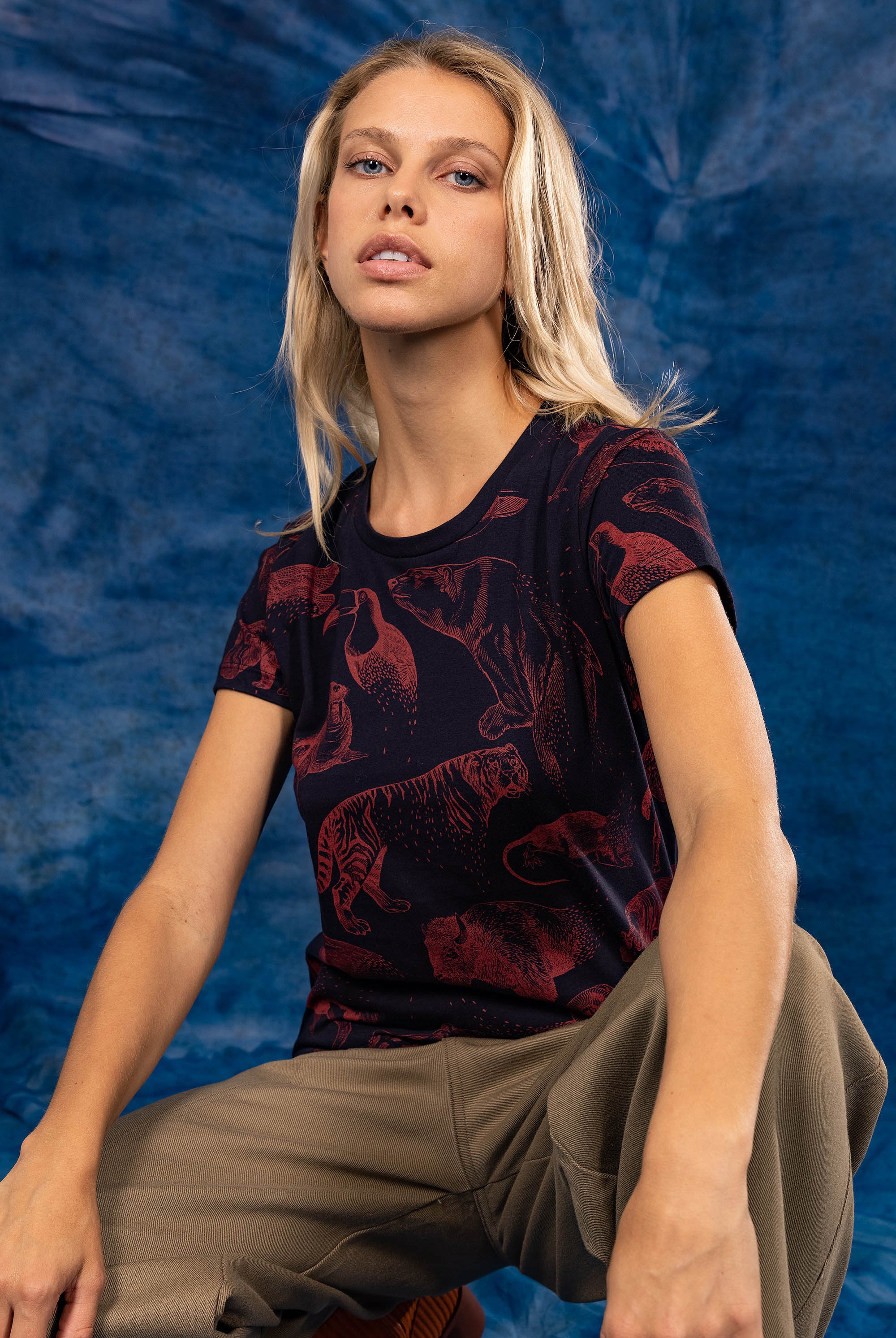 T-shirt bleu marine sérigraphie illustration animaux nouveauté nouvelle collection été 2023 misericordia