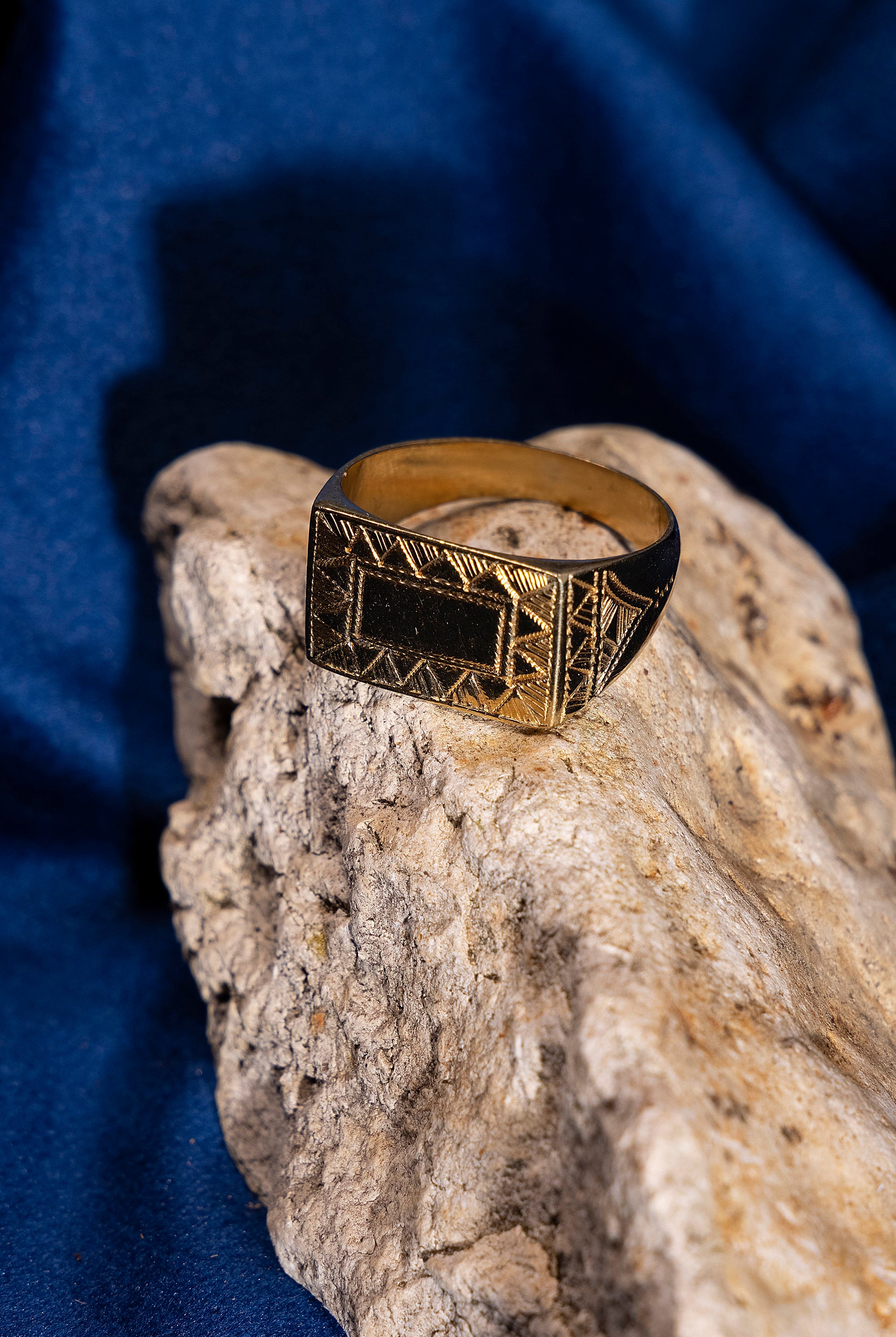 Ombre claire bijoux touareg artisanat taille argent or cisele ethnique mali