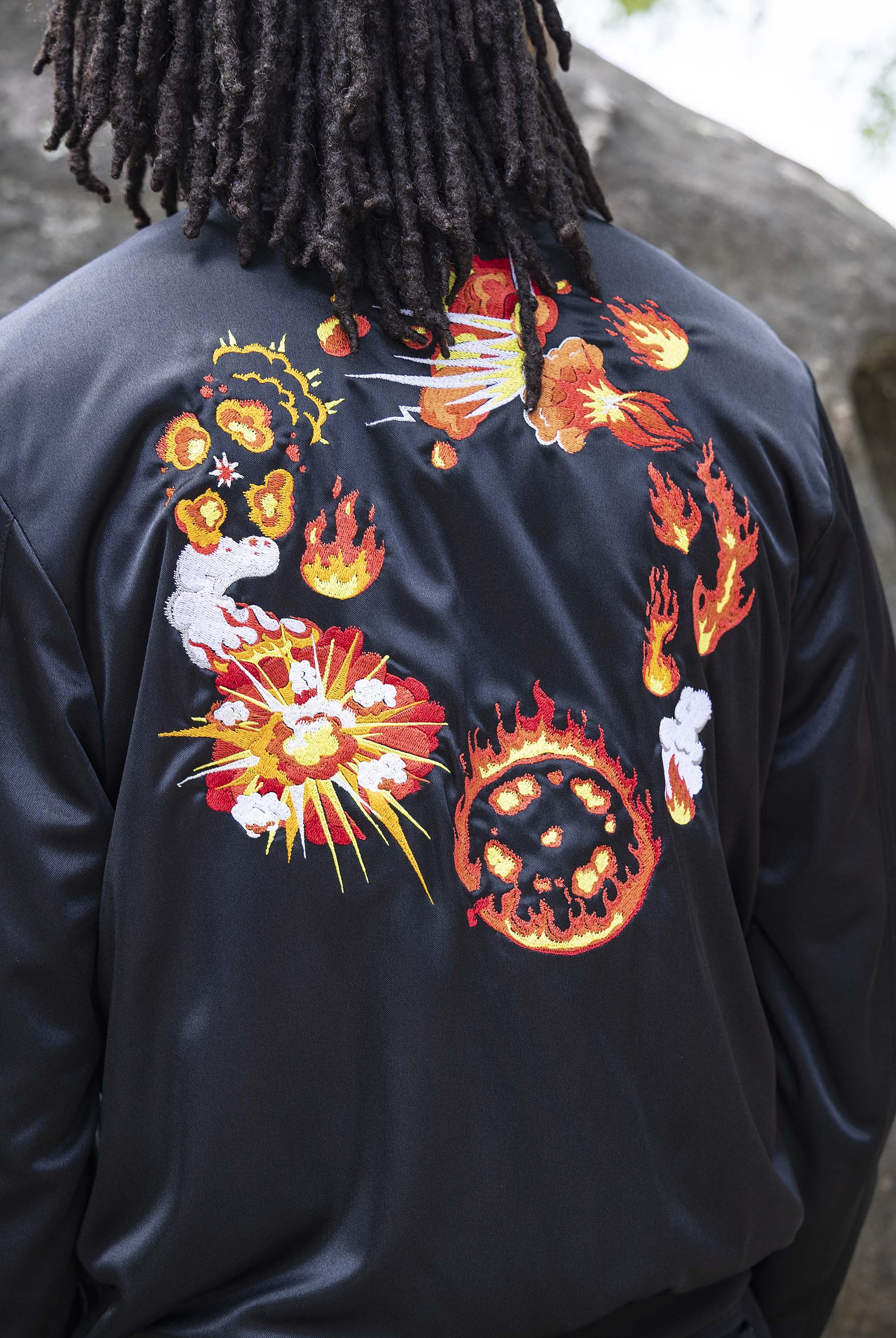 Blouson Paraguas Detonación Noir fiables et durables dans le temps, les vestes de sport allient confort et coupe moderne