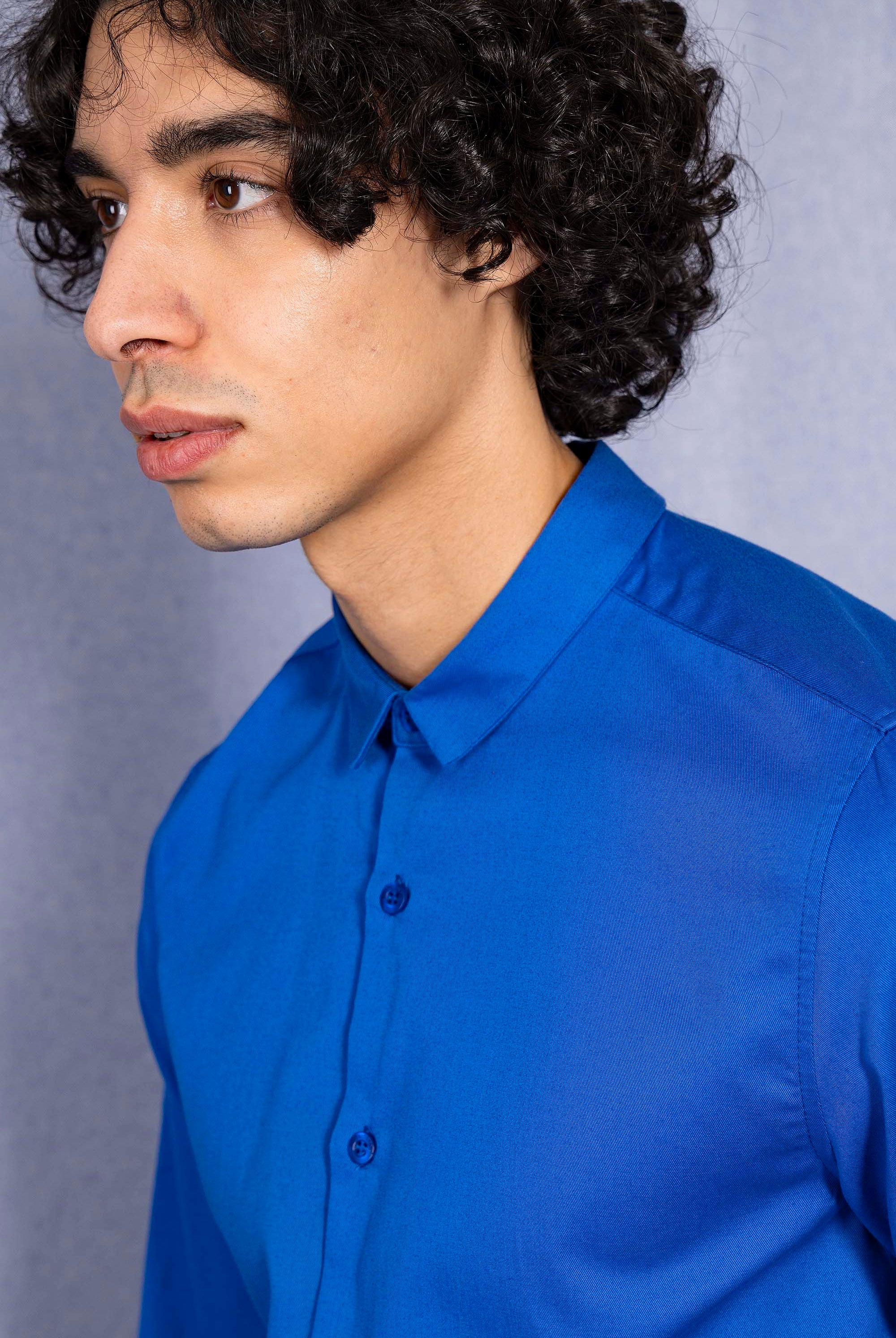 Chemise Farfan Bleu chemise homme raffinée pour un style charmant