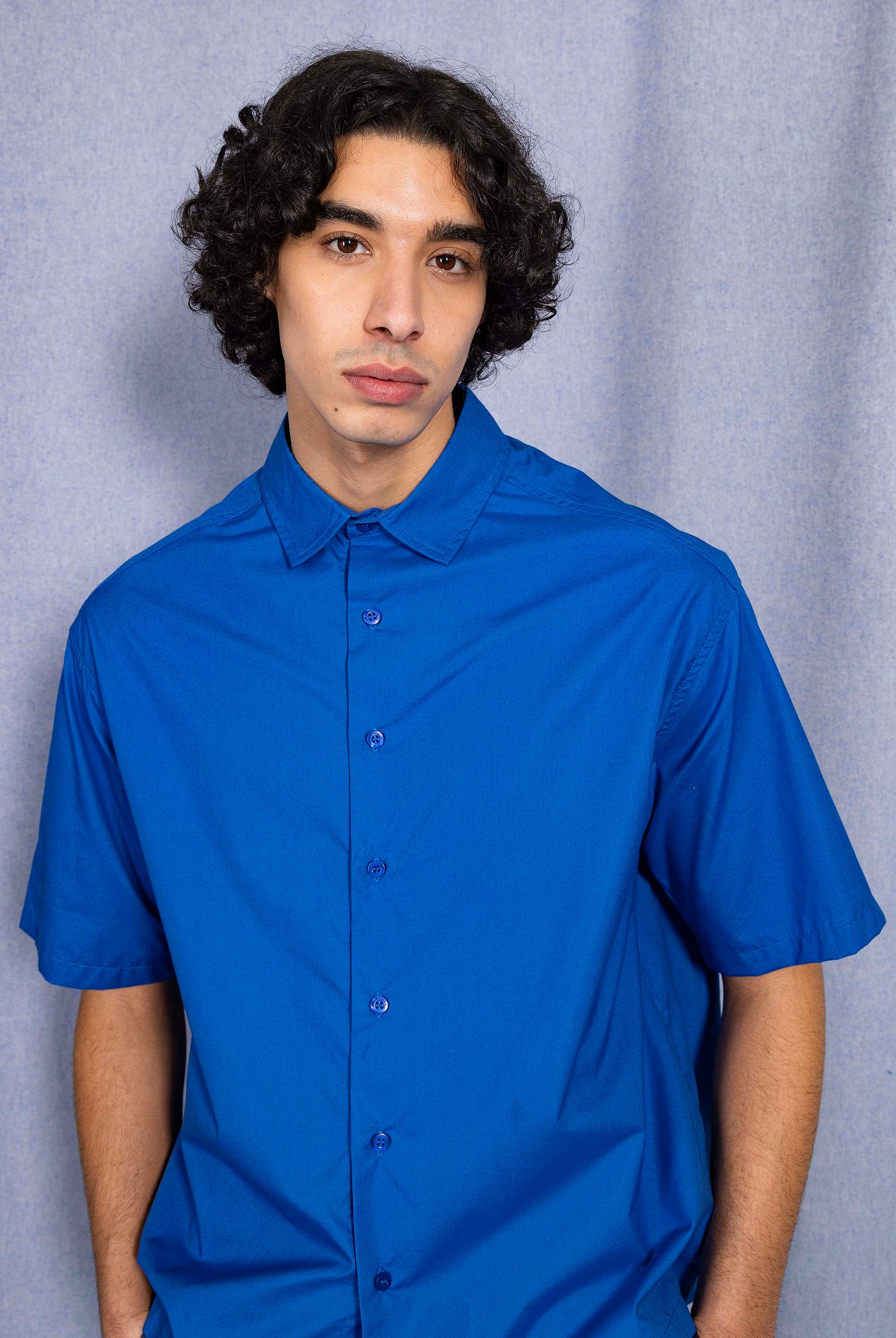 Chemise Orrin Bleu chemise à l'esprit classique, simple et élégant