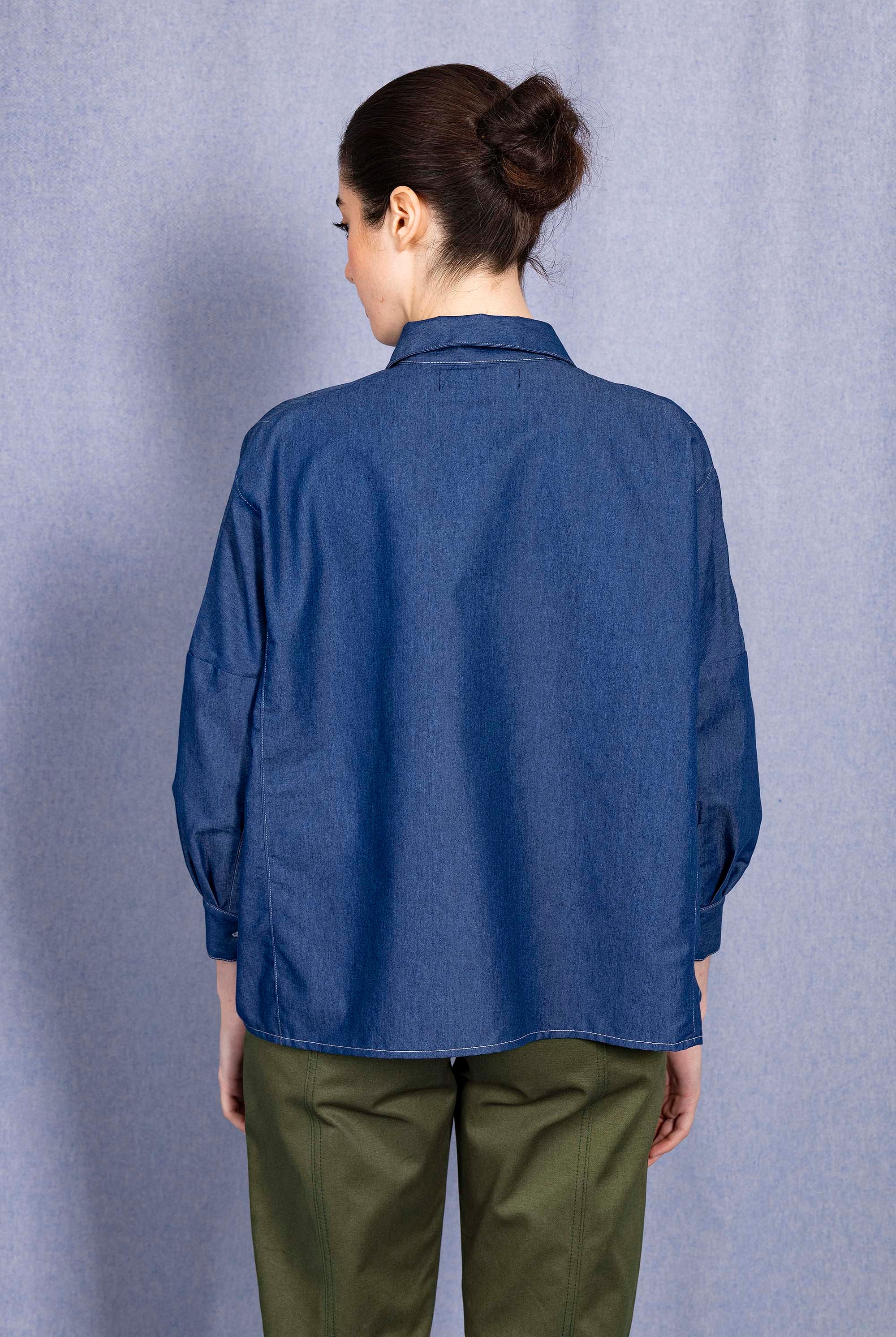 Chemise Sandra Bleu Denim chemise Misericordia, librement inspirée de différents univers
