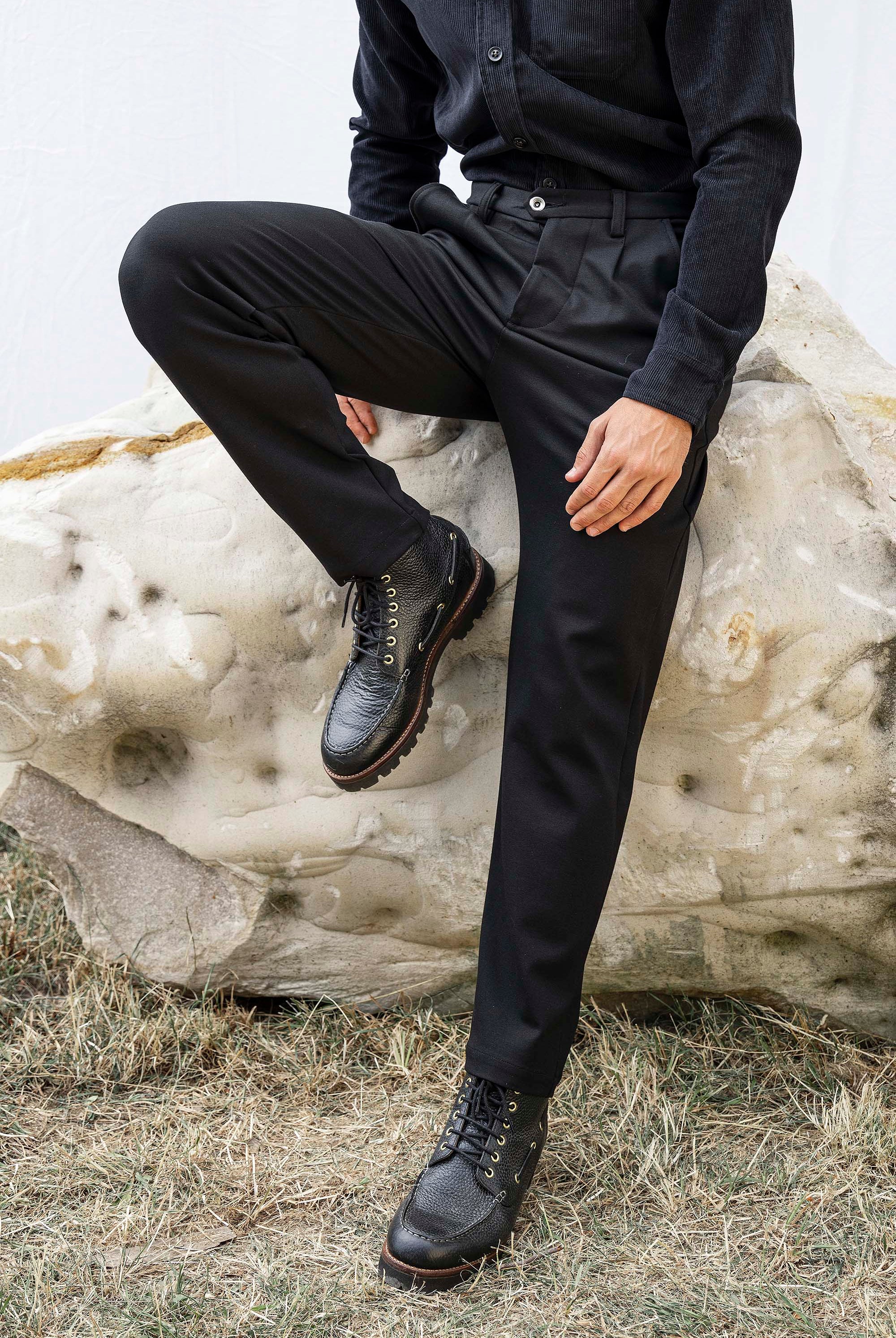 Pantalon Tino Largo Noir pantalons élégants pour hommes, déclinés dans une large gamme de motifs et de coupes