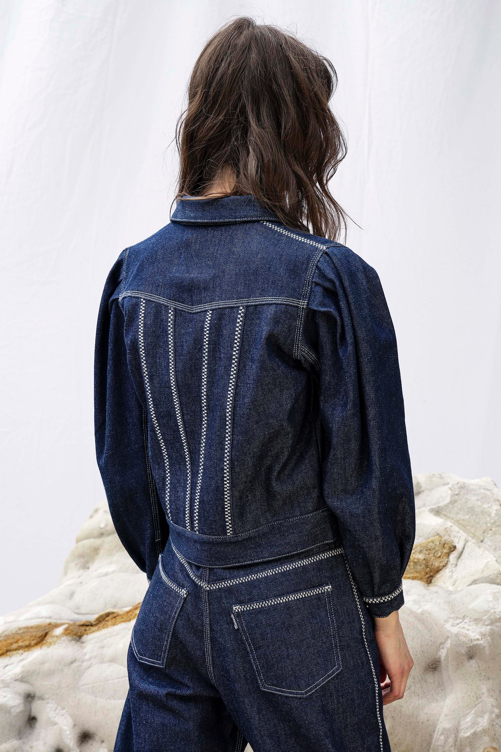 Veste Leda Bleu Denim habiller une tenue, tendance classique, inspiration androgyne