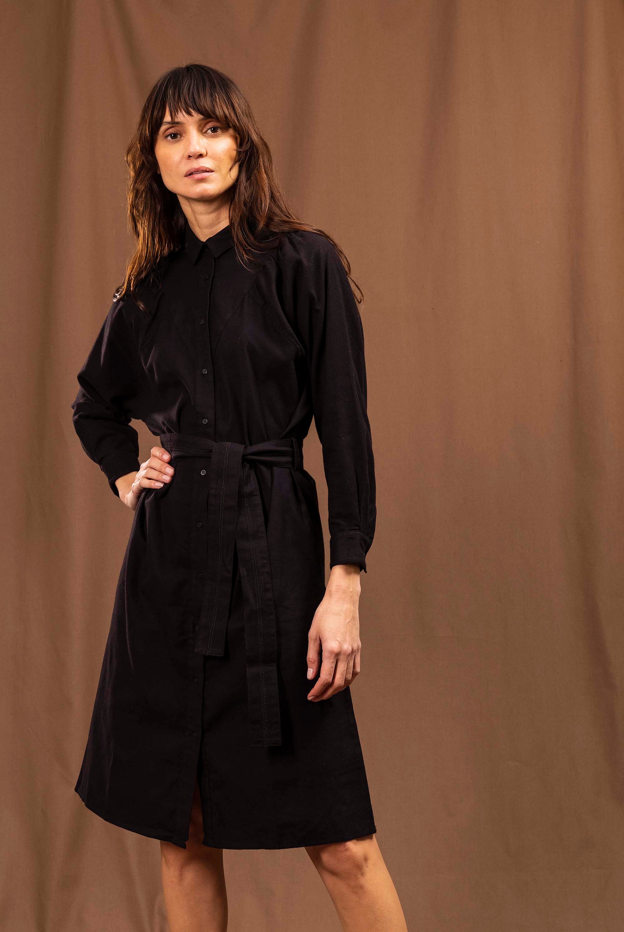 Robe Donata Noir robes femme faciles à vivre et agréables à porter