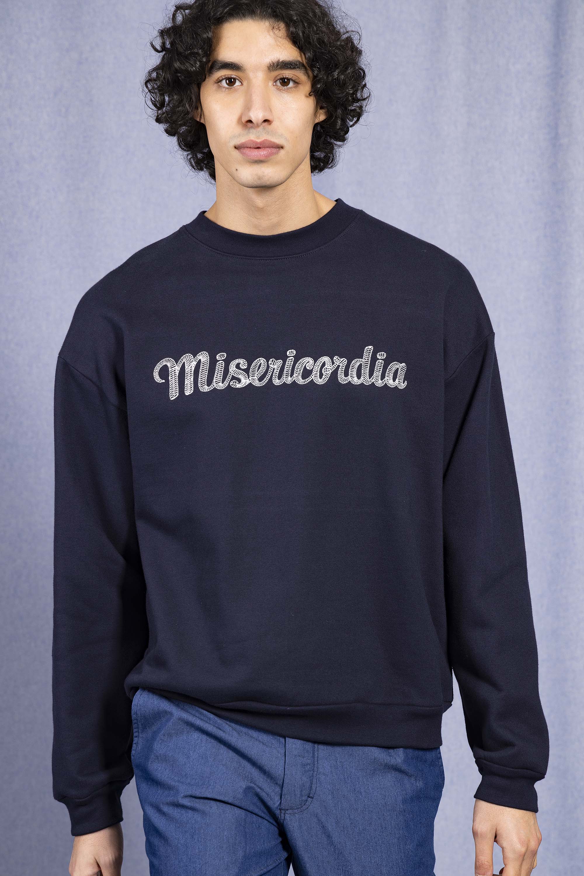 Sweatshirt Angelo Misericordia Bleu Marine douceur et qualité des sweatshirts homme Misericordia