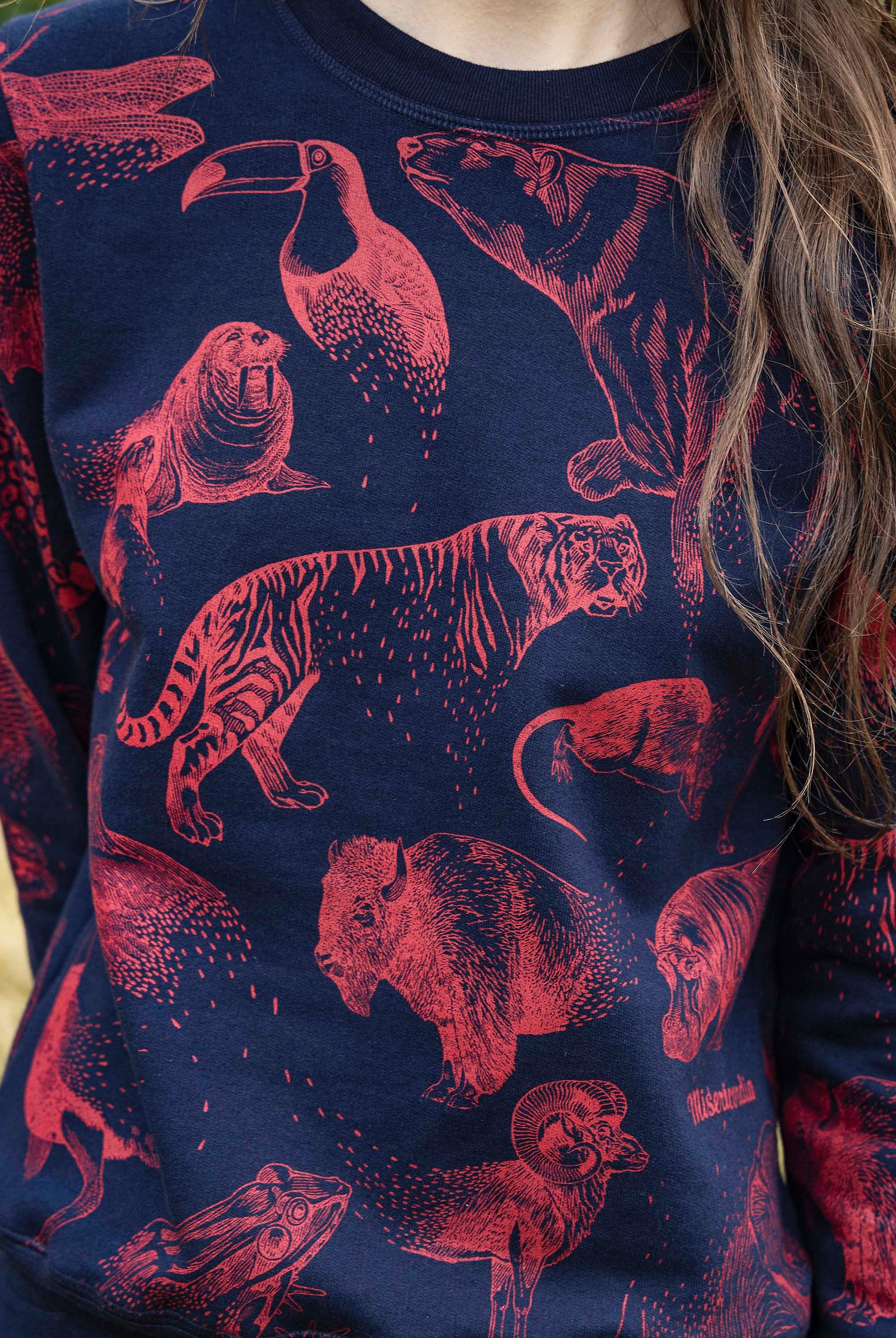 Sweatshirt Macarron Desaparicion Bleu Marine sweatshirt femme, pièce basique et vêtement cocooning du quotidien