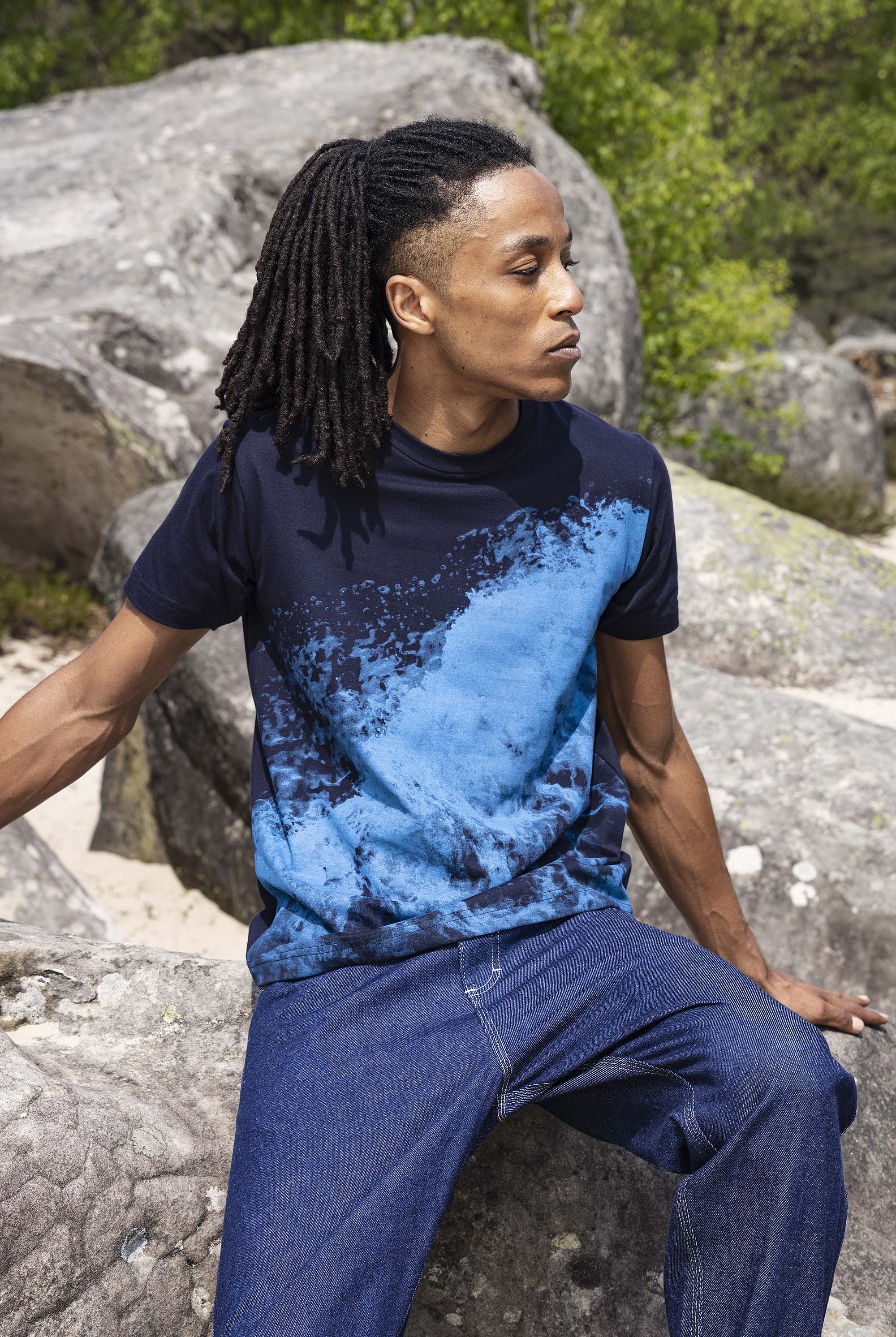 T-Shirt Mario Ola Bleu Marine t-shirts manches courtes, 100% coton naturel, toucher agréable