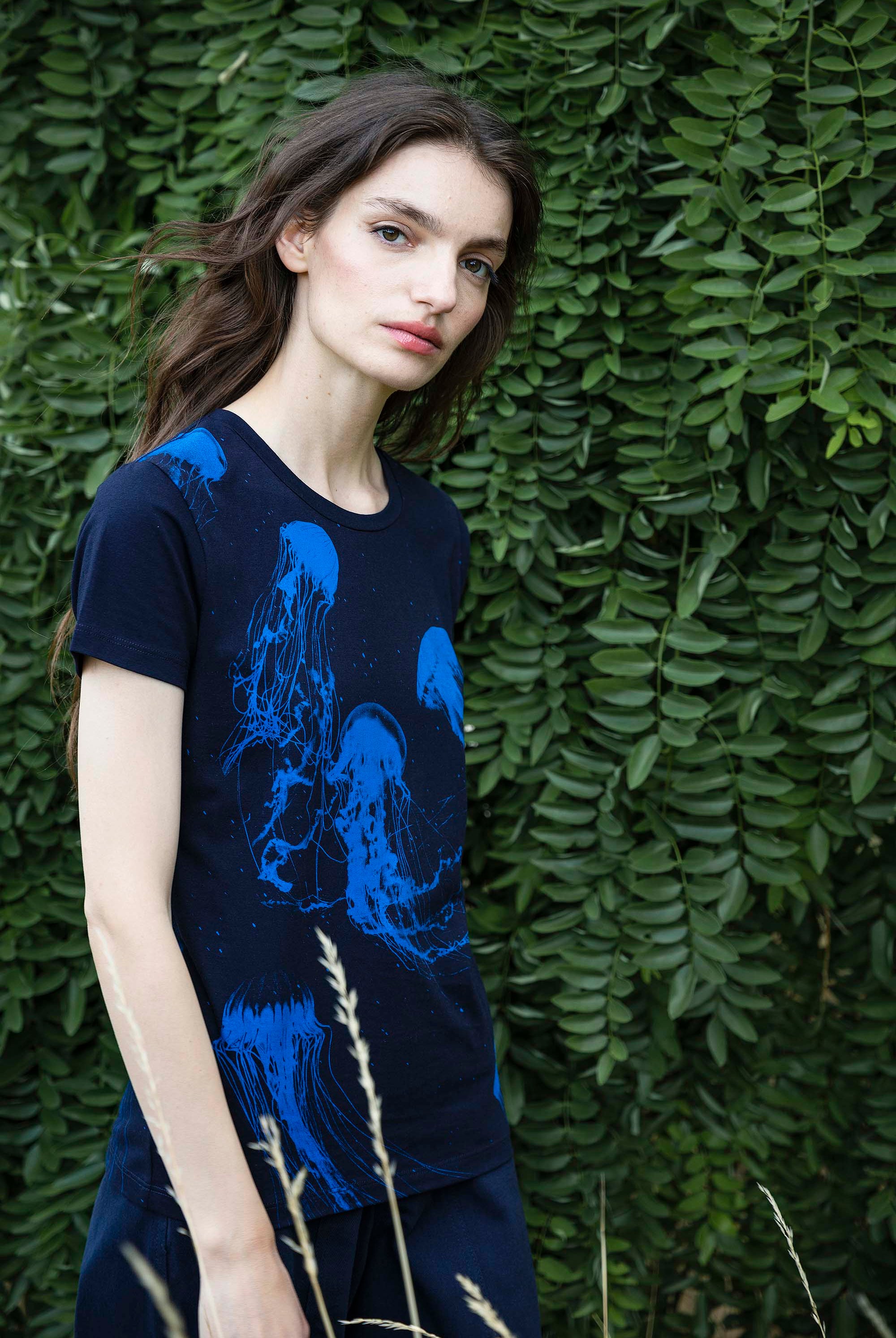 T-Shirt Medallon Medusas Bleu Marine t-shirts à message, des gros logos et des couleurs vitaminées