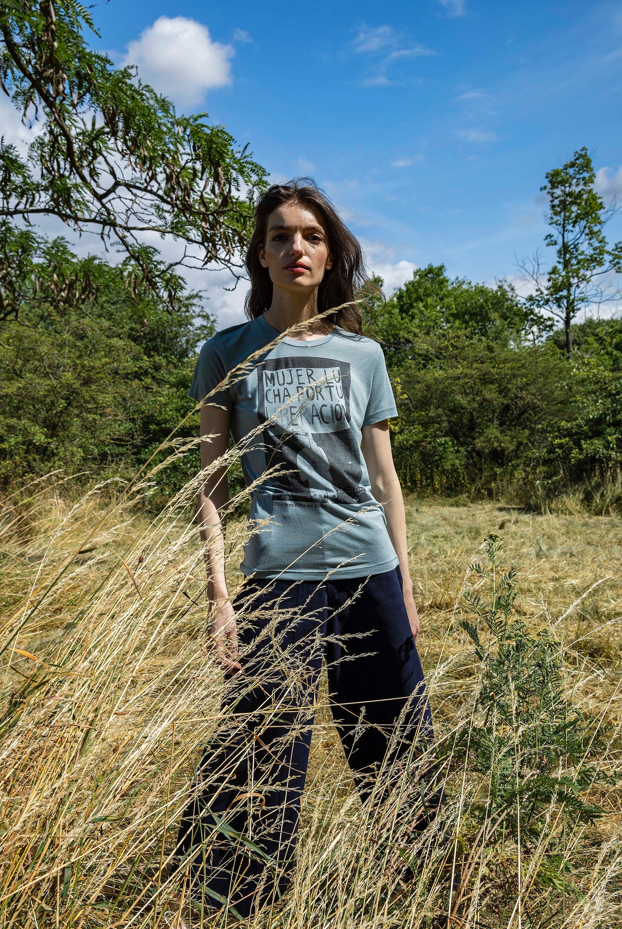 T-Shirt Medallon Mujer Lucha Bleu Fjord t-shirts femme décontractés et sophistiqués