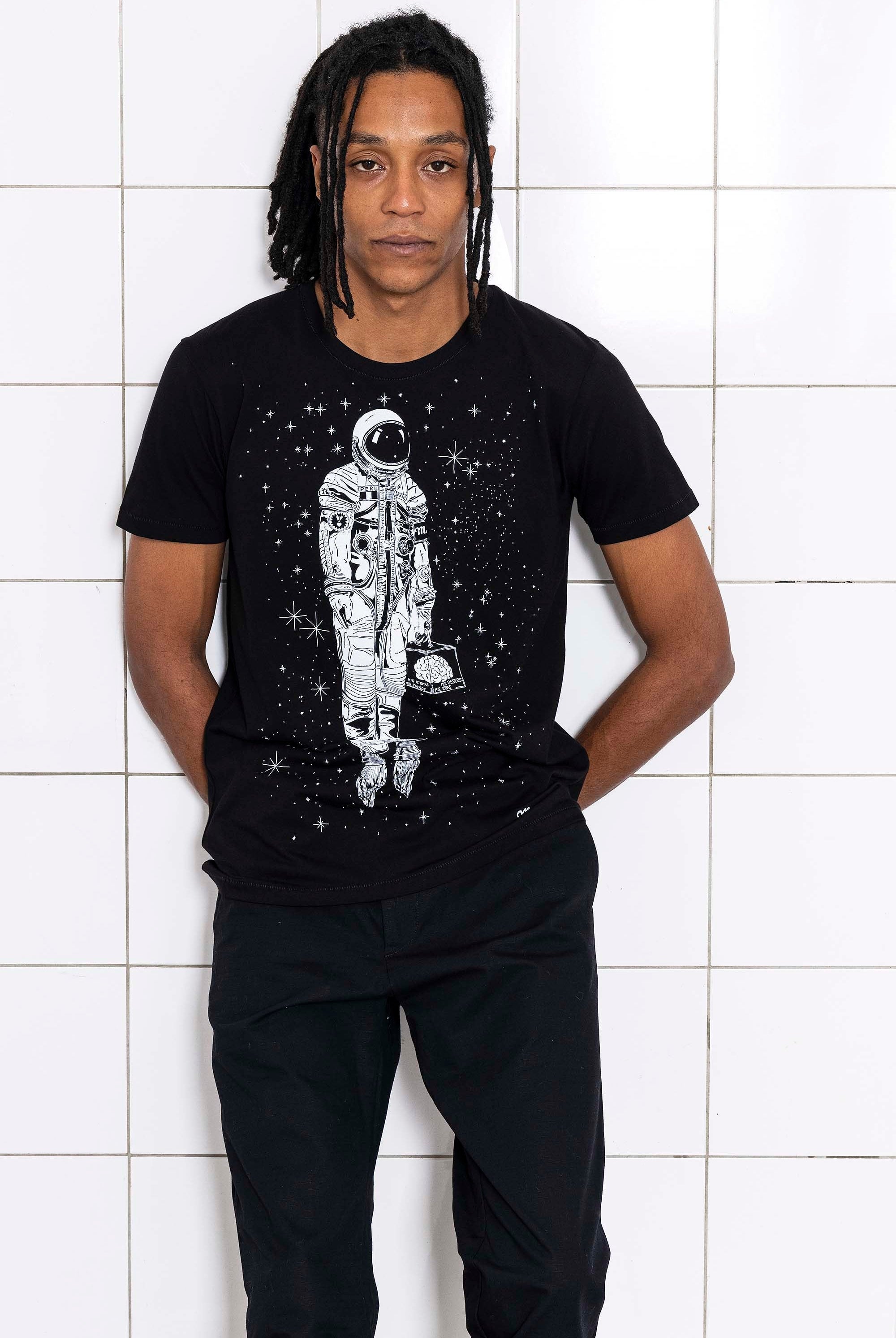 T-Shirt Querido Astronauta Noir ligne structurée, tendance sporty, miser sur le confort