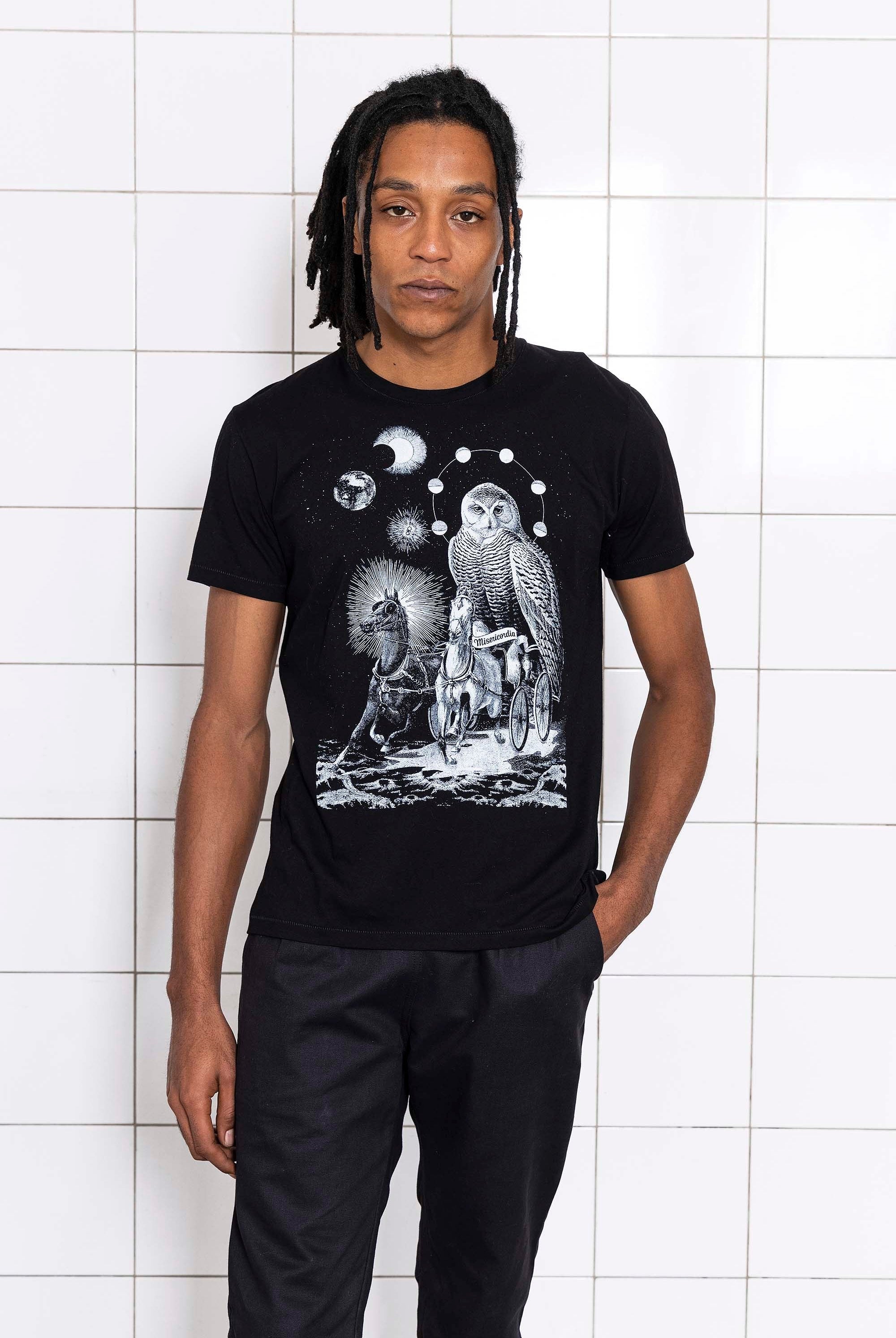 T-Shirt Querido Buho Noir modèles à logo et coupes actuelles, les t-shirts Misericordia pour homme à découvrir