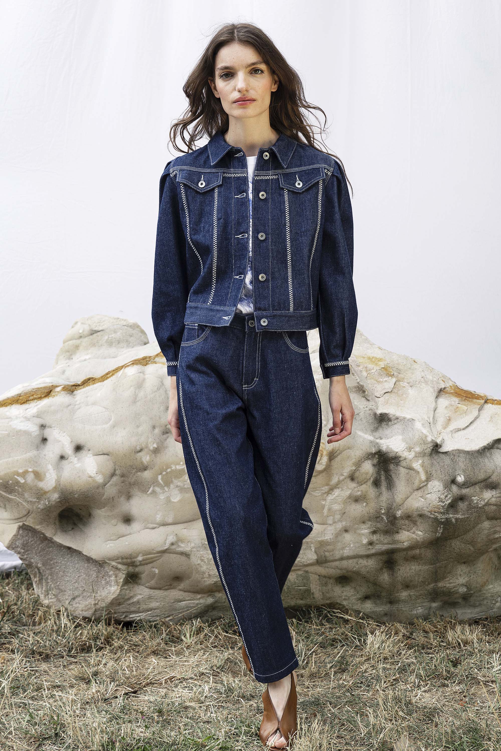 Veste Leda Bleu Denim habiller une tenue, tendance classique, inspiration androgyne