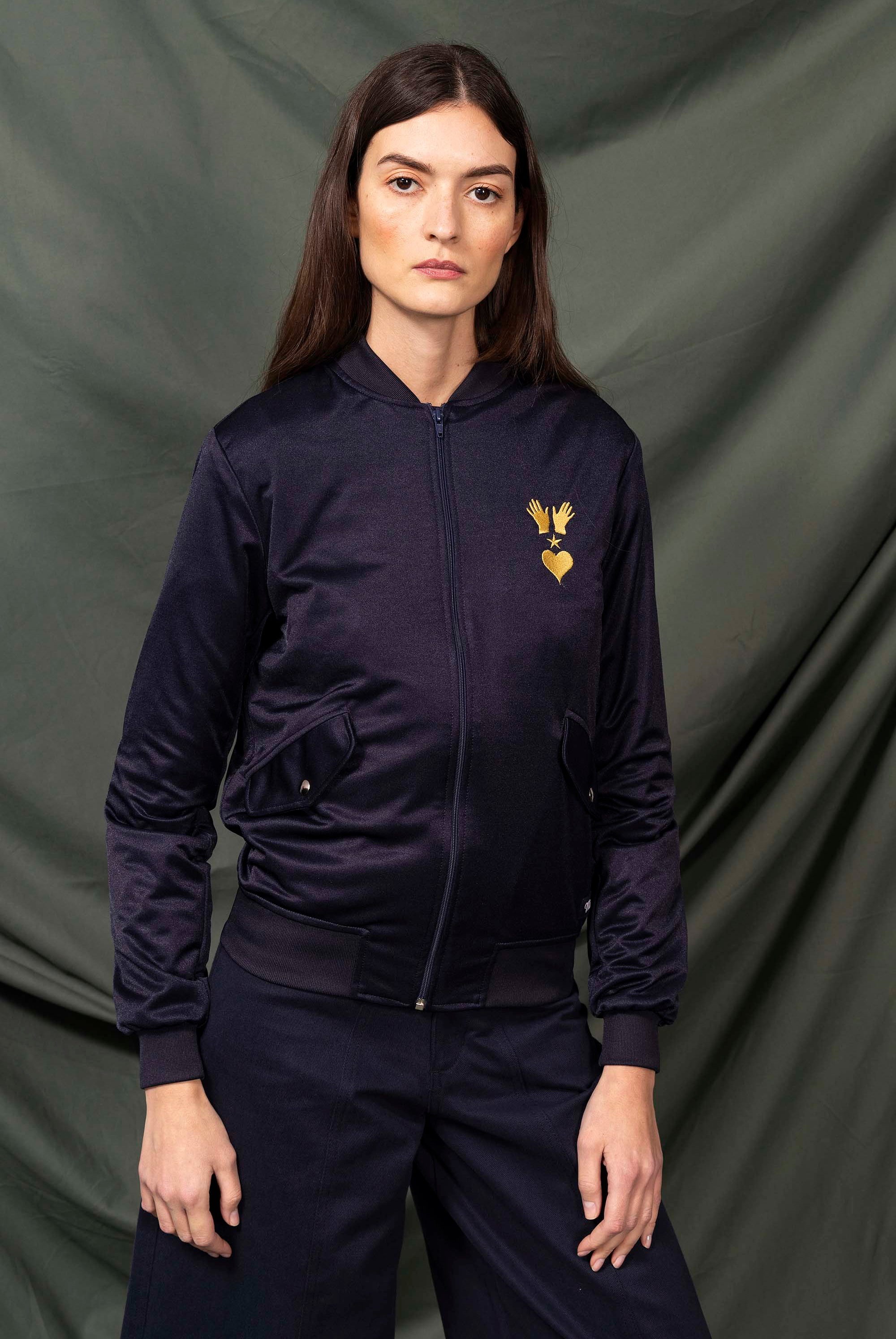 Blouson Paraguas Volcano Bleu Marine création et engagement social valorisant le savoir-faire local et unique