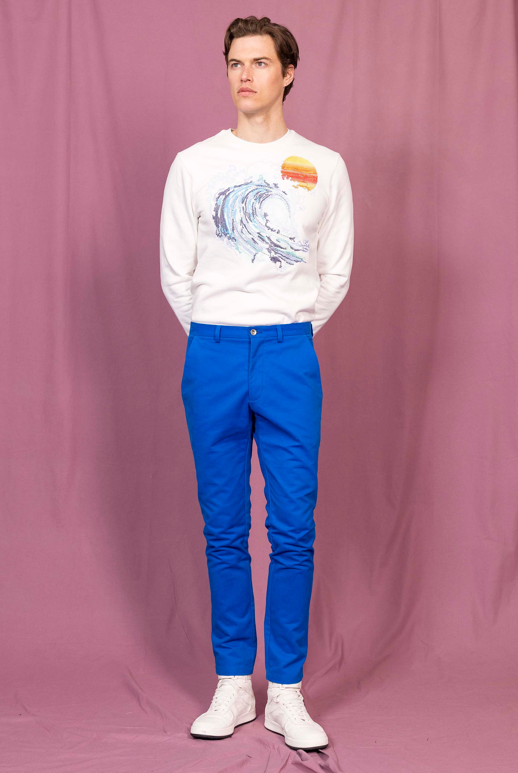 Pantalon General Bleu Saphir le pantalon classique affiche un esprit de distinction