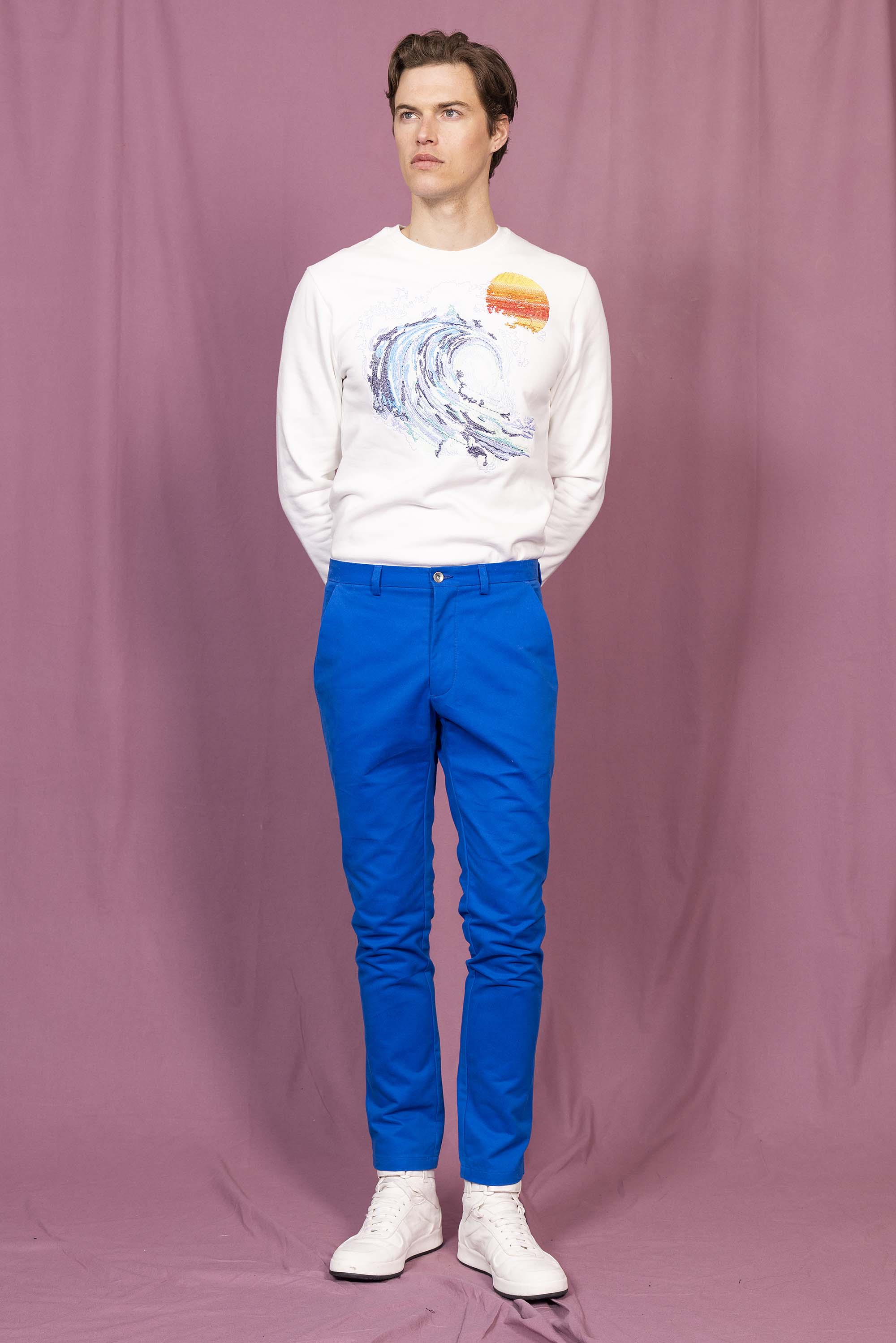 Pantalon General Bleu Saphir le pantalon classique affiche un esprit de distinction