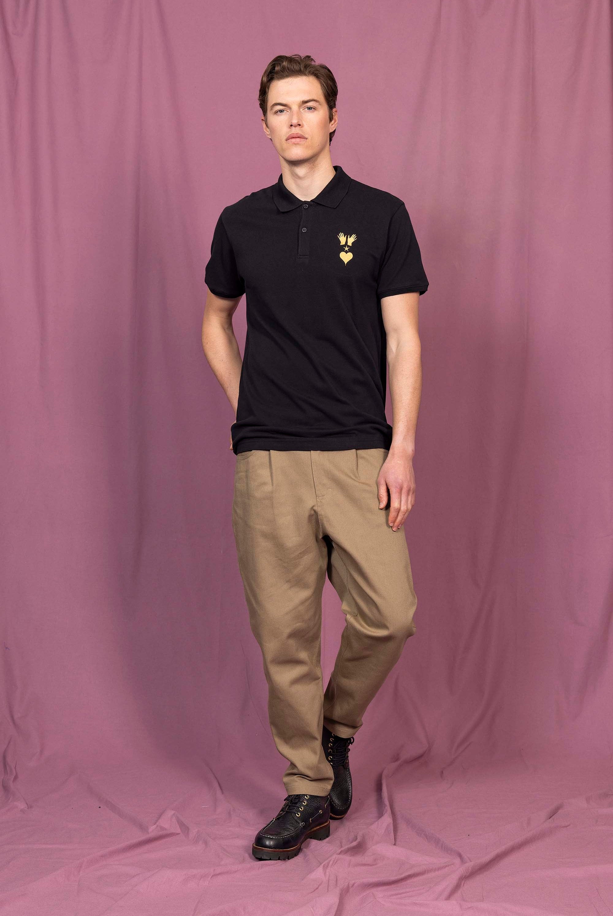 Polo Iker Manos Espiritu y Corazon Noir t-shirts manches courtes, 100% coton naturel, toucher agréable