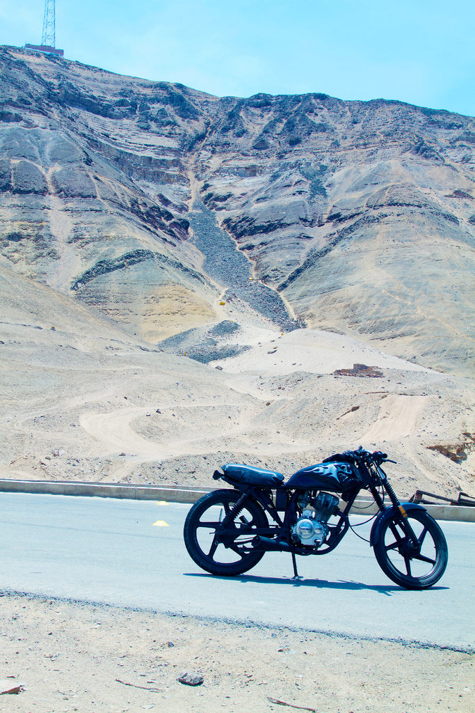 Voyage au Pérou vacances insolites moto café racer aventure et escapade 