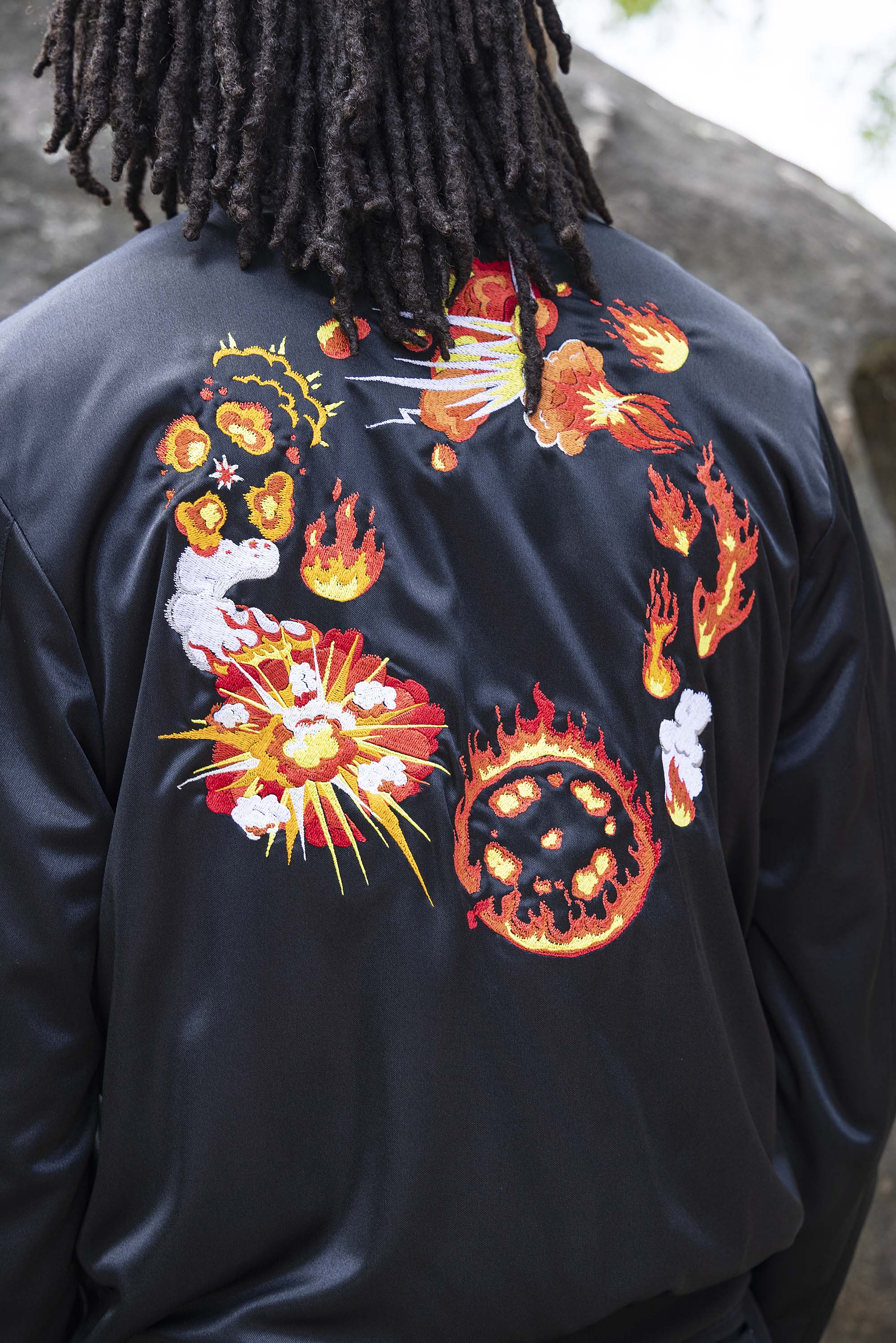 Blouson Paraguas Detonación Noir fiables et durables dans le temps, les vestes de sport allient confort et coupe moderne