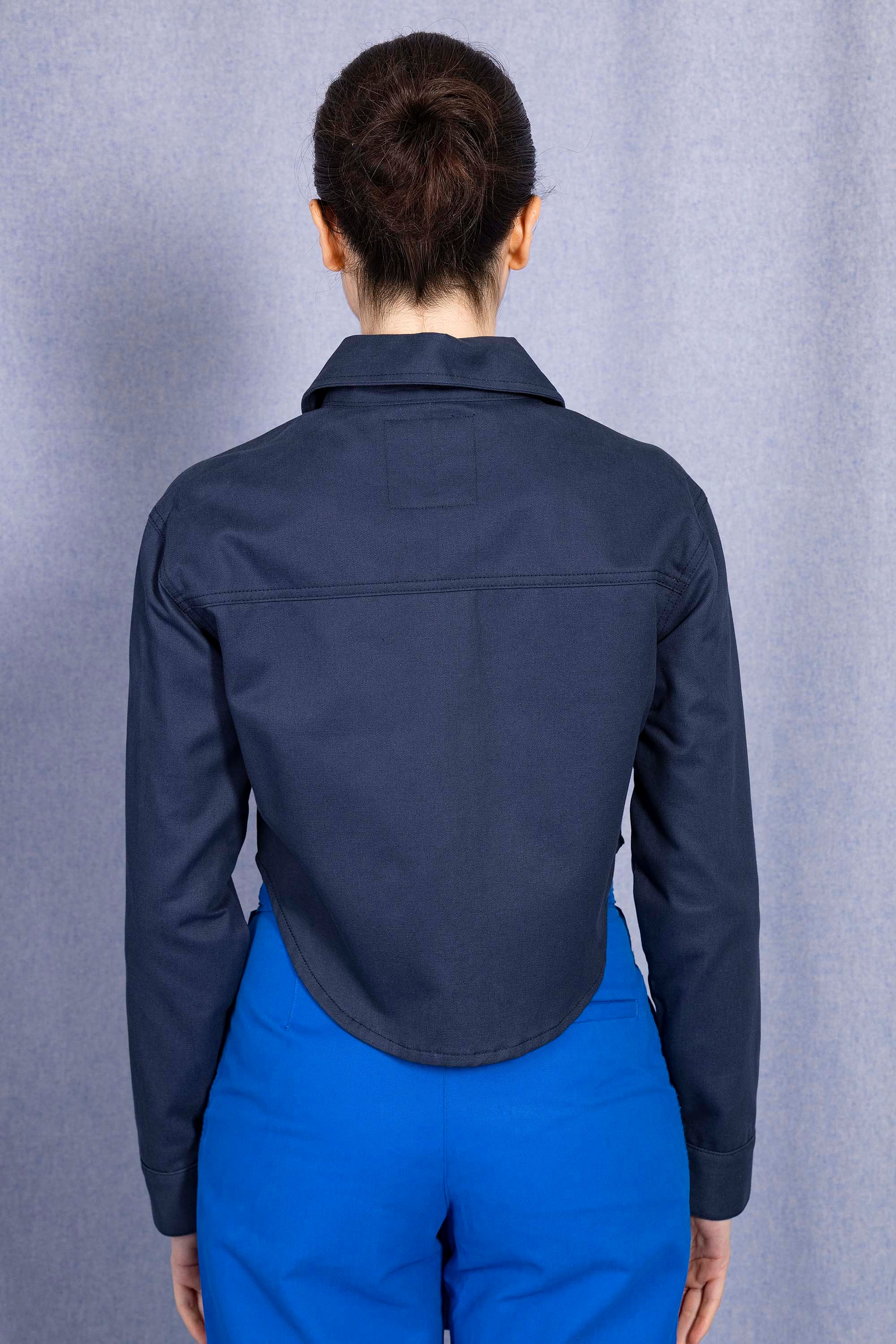 Chemise Arlet Bleu Marine chemise Misericordia, librement inspirée de différents univers