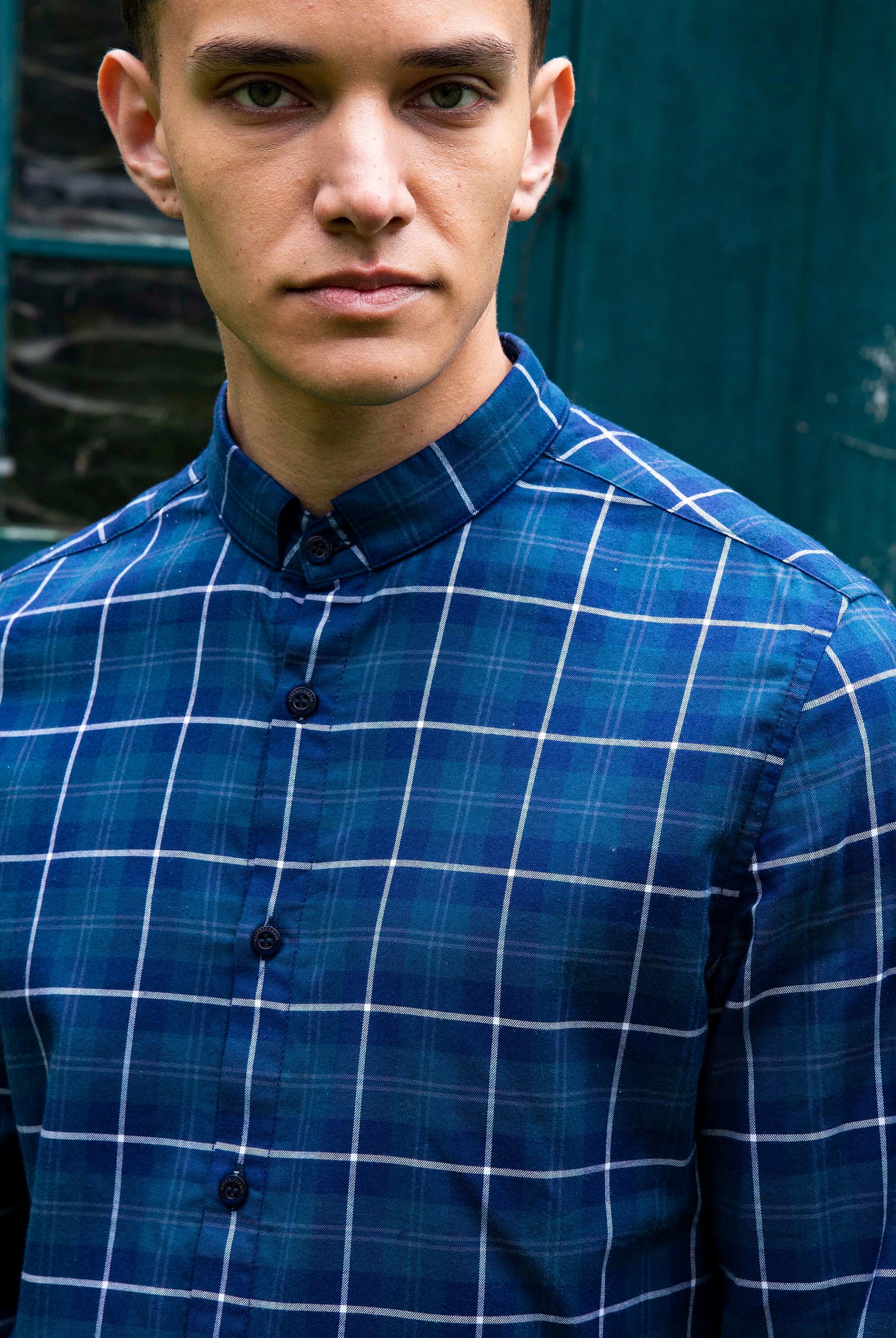 Chemise Piloto Bleu Myrtille chemise à l'esprit classique, simple et élégant