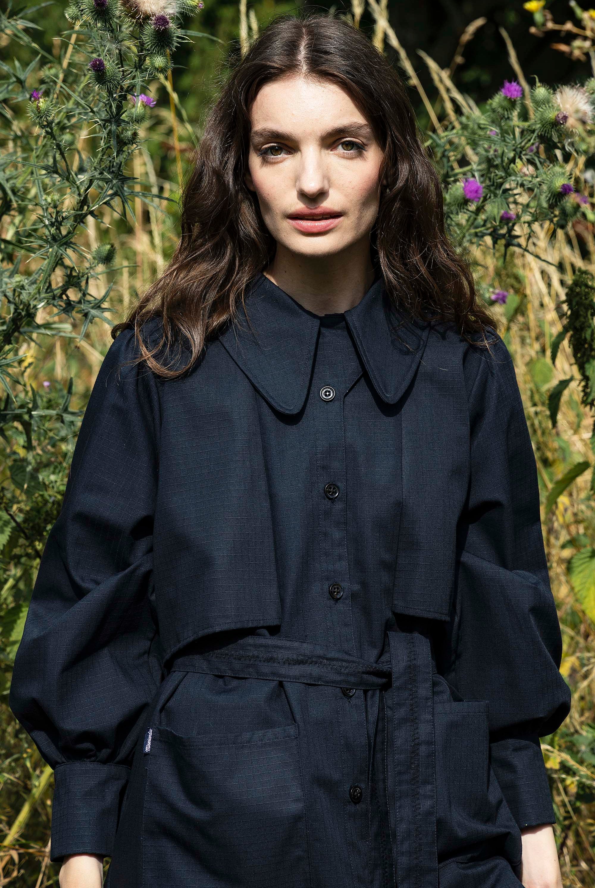 Manteau Abelia Noir habiller une tenue, tendance classique, inspiration androgyne