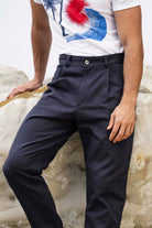 Pantalon Defensor Bleu Marine pantalons élégants pour hommes, déclinés dans une large gamme de motifs et de coupes