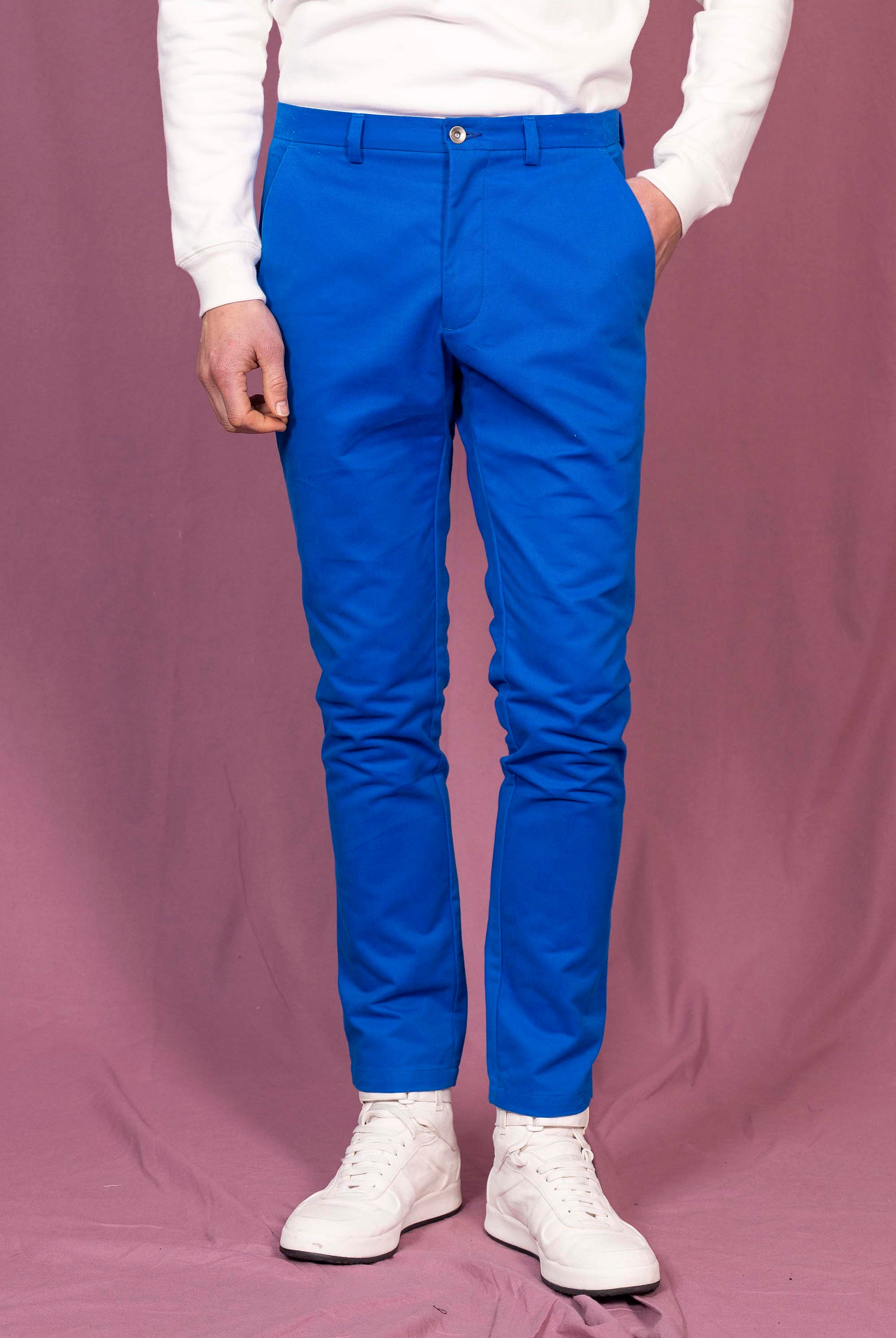 Pantalon General Bleu Saphir le pantalon classique affiche un esprit de distinction