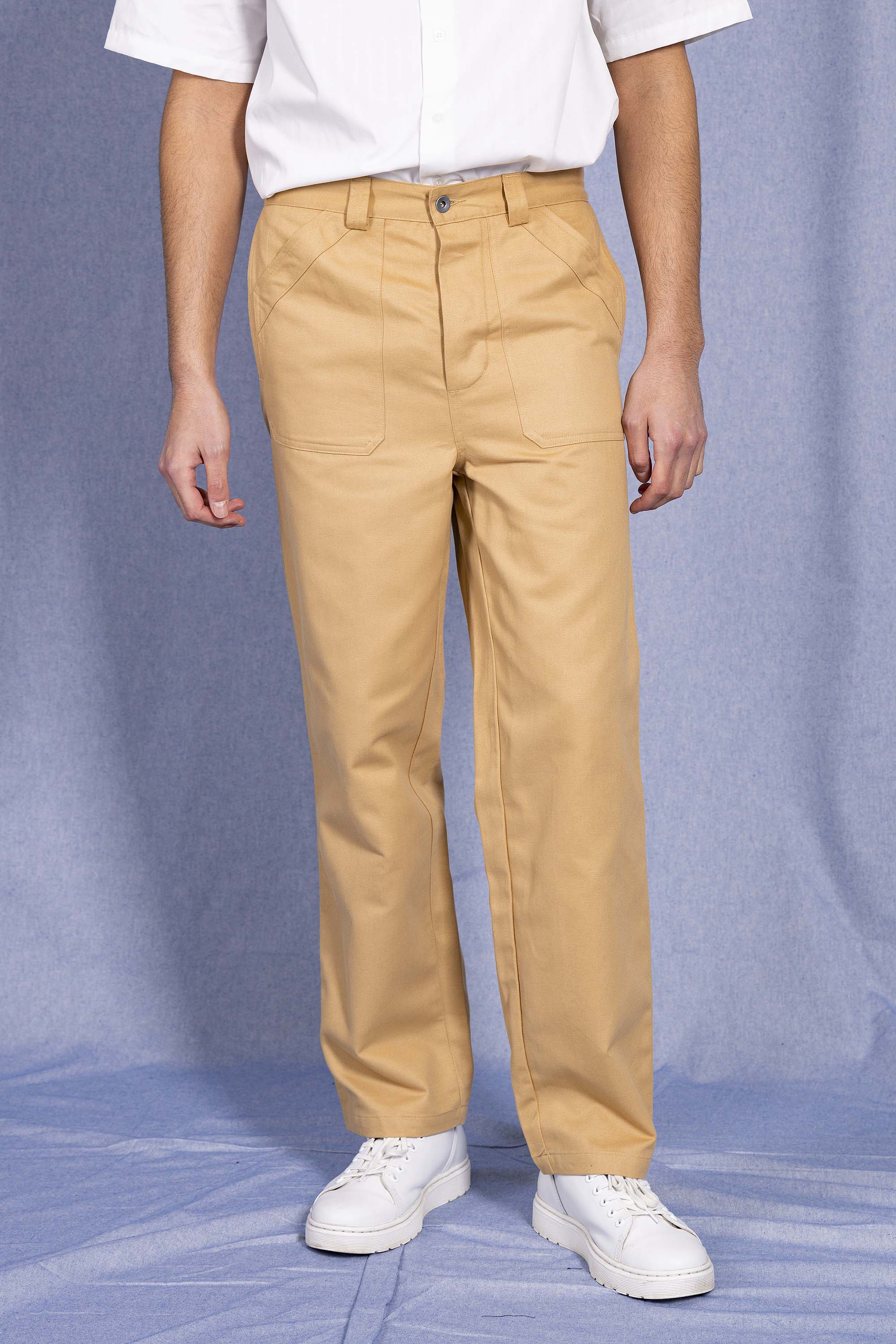 Pantalon Nestor Beige coupe aisée et facile à porter, indispensable à la garde-robe masculine