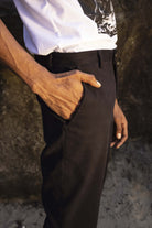 Pantalon Toro Noir coupe aisée et facile à porter, indispensable à la garde-robe masculine