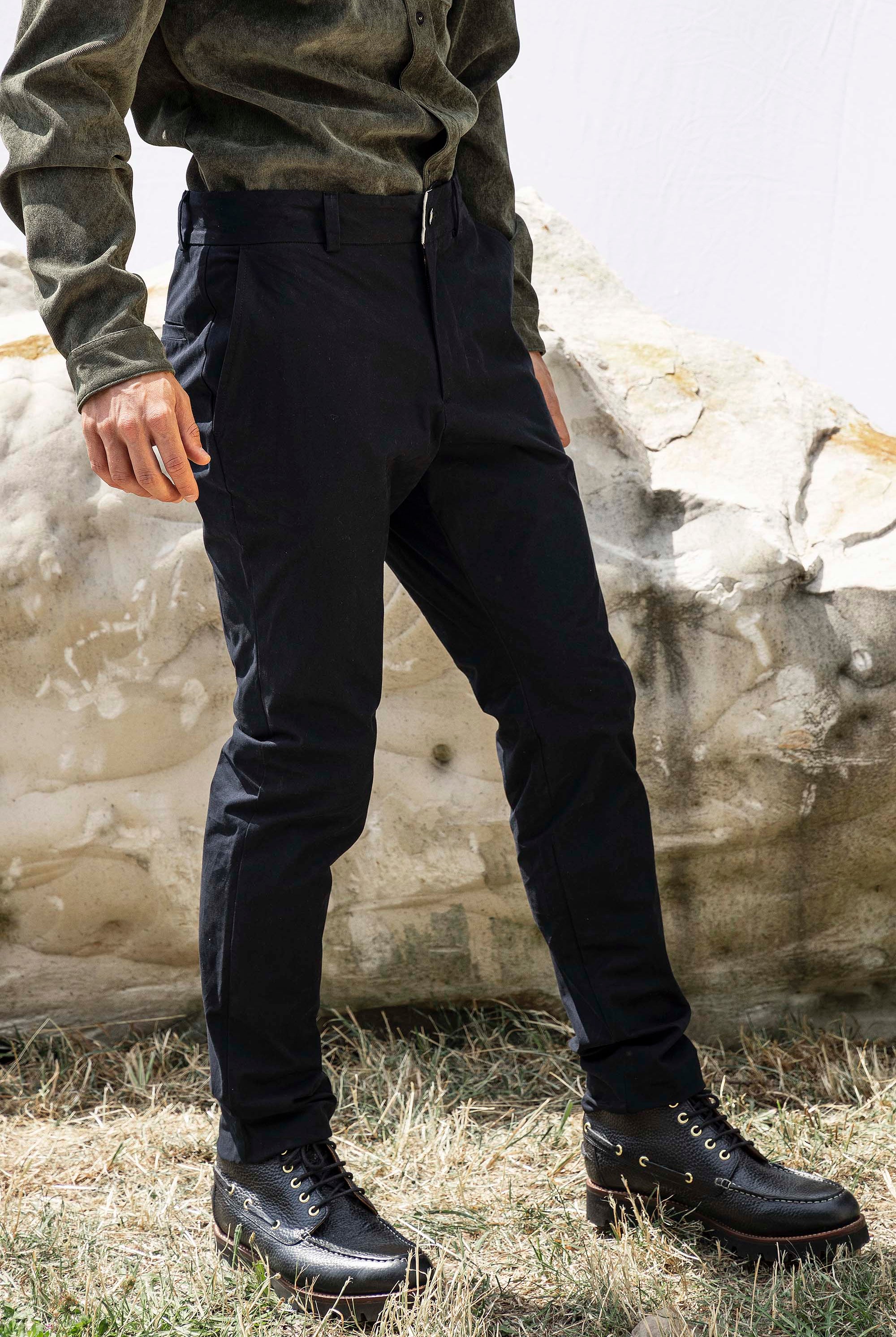 Pantalon Venus Noir pantalons élégants pour hommes, déclinés dans une large gamme de motifs et de coupes