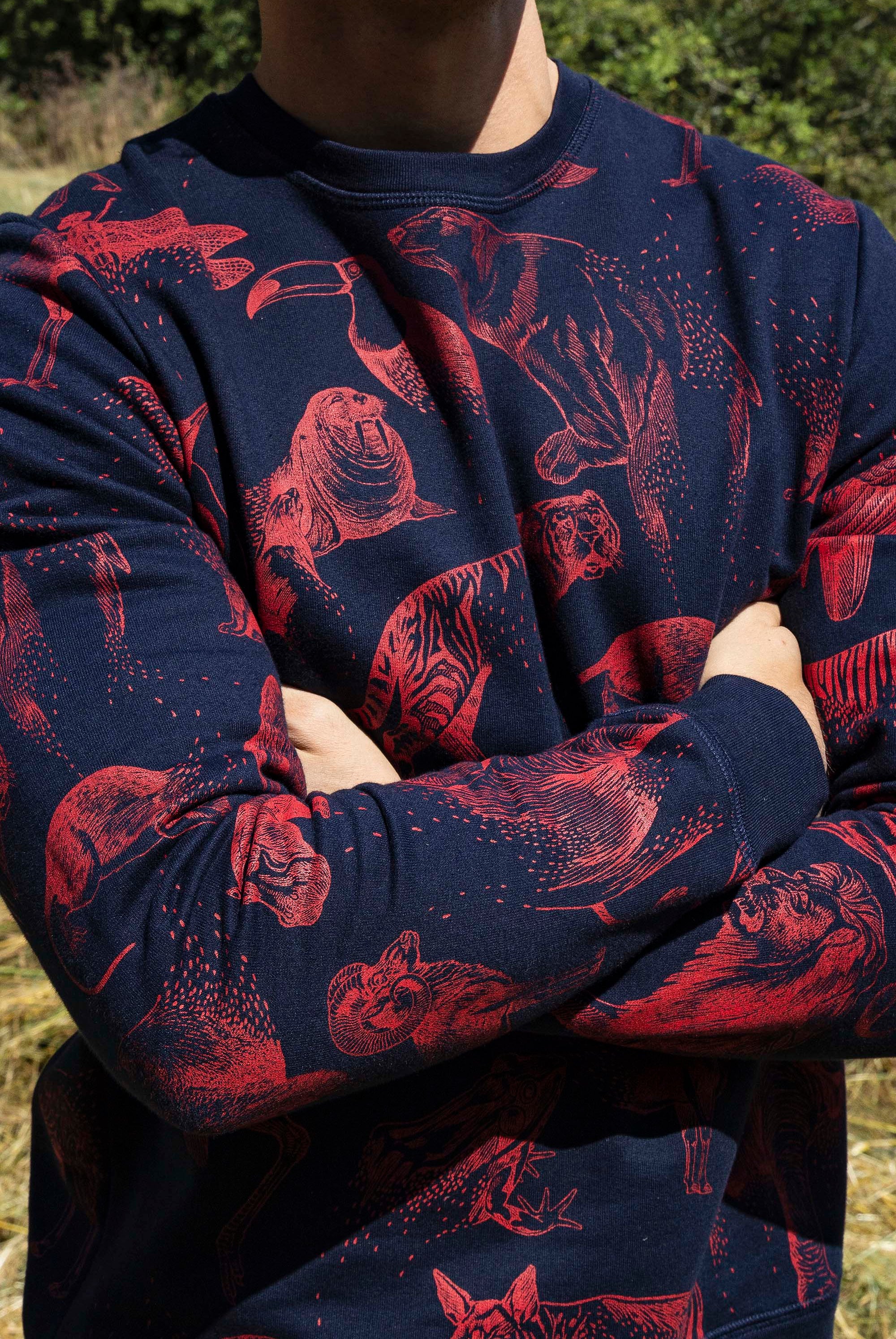 Sweatshirt Macarron Desaparicion Bleu Marine sweatshirts pour homme pour procurer une sensation de chaleur au quotidien