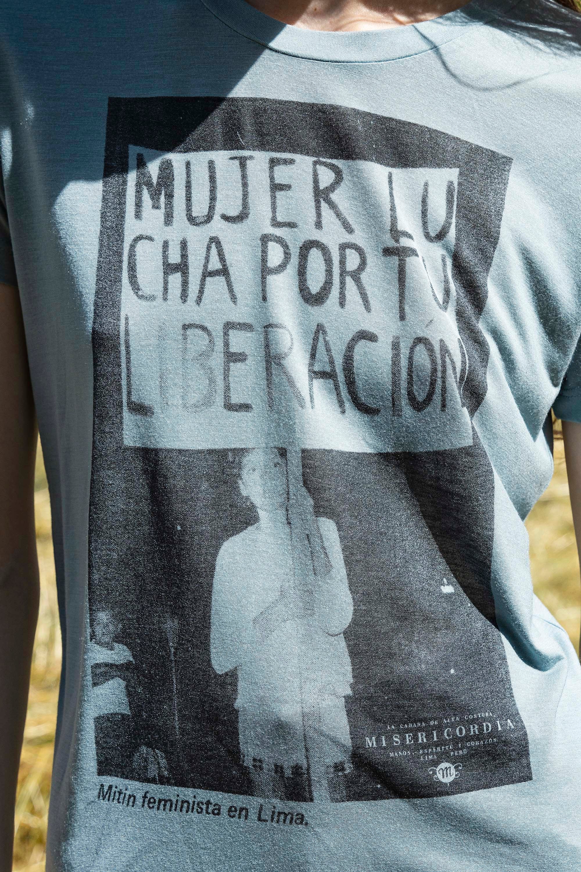 T-Shirt Medallon Mujer Lucha Bleu Fjord t-shirts femme décontractés et sophistiqués