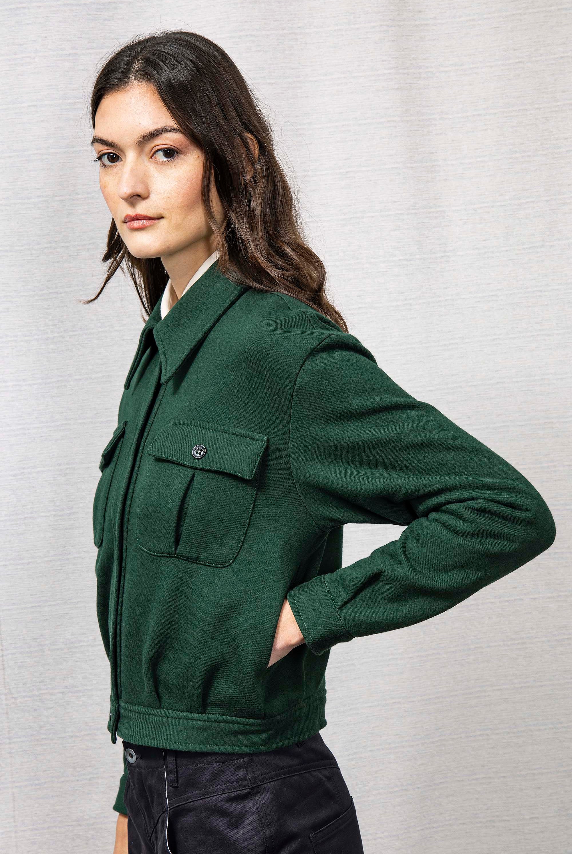 Veste Dione Vert Foncé le sweatshirt femme Misericordia revendique une nouvelle identité tendance