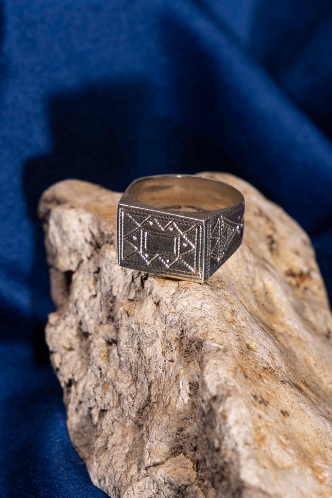 Bague Louis Argent - Ombre Claire un bijou précieux à porter avec toutes vos tenues