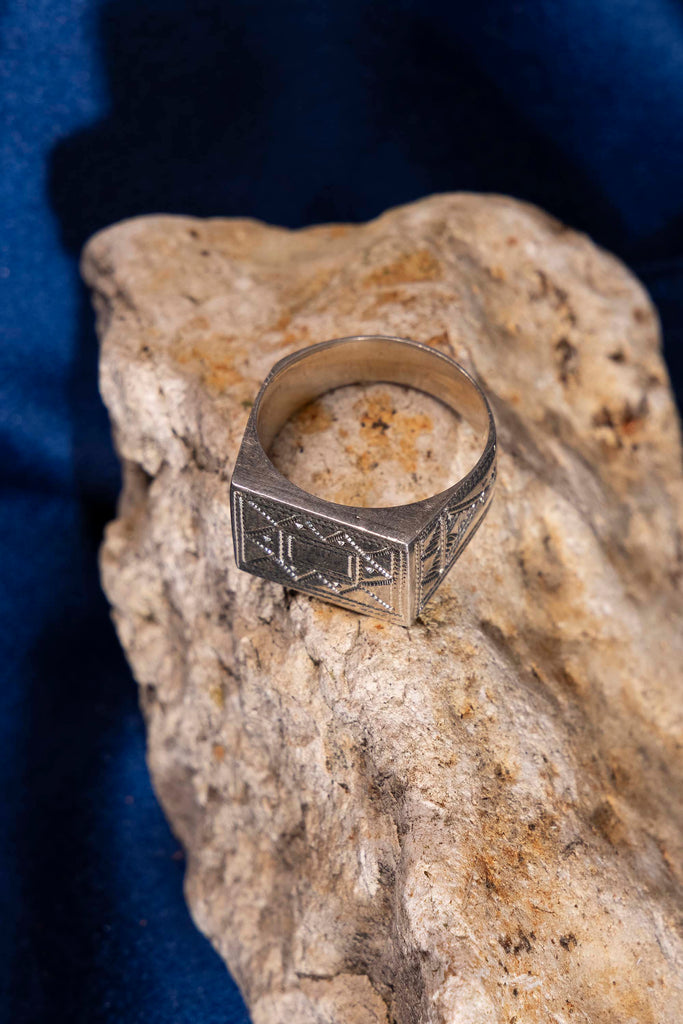 Bague Louis Argent - Ombre Claire un bijou précieux à porter avec toutes vos tenues