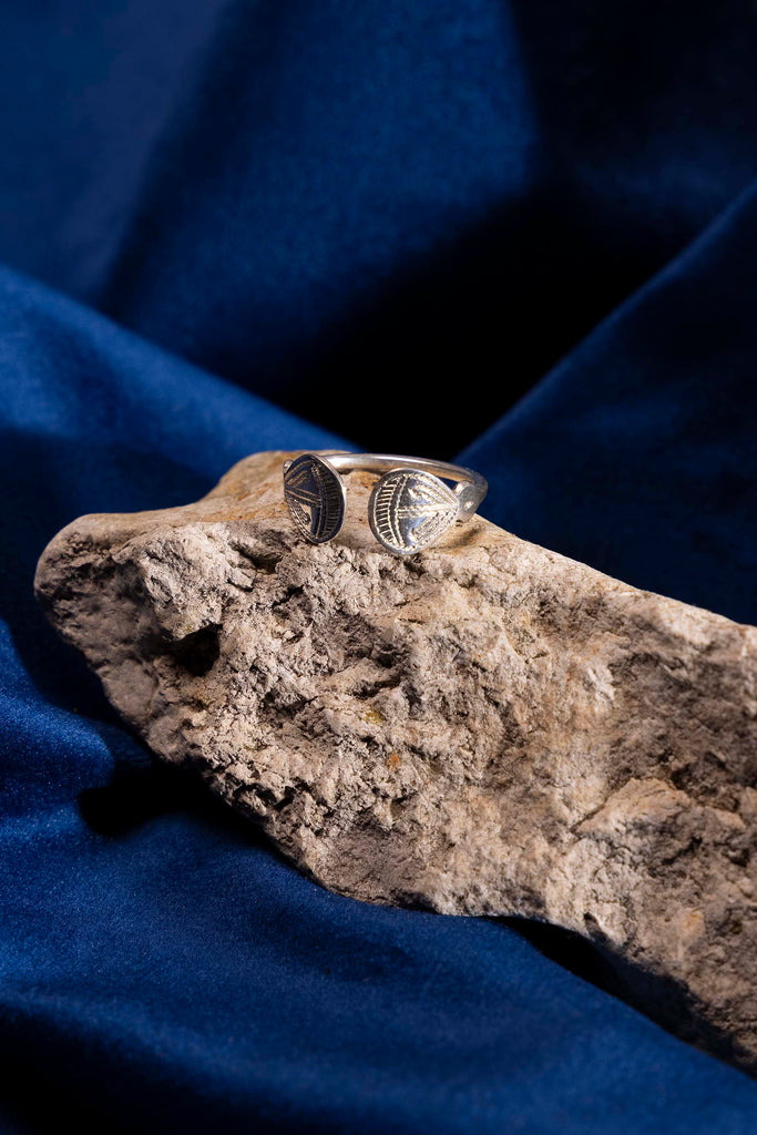 Bague Palmette Argent - Ombre Claire un bijou précieux à porter avec toutes vos tenues