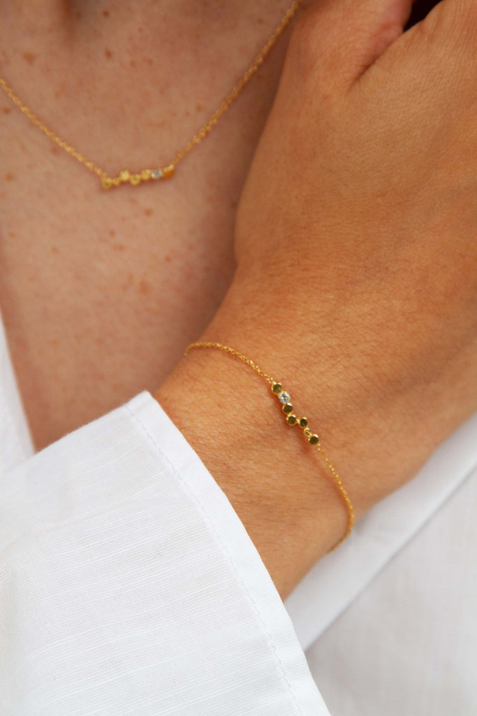 Bracelet Félicie Doré - Bdm Studio feminité autour du cou ou aux oreilles