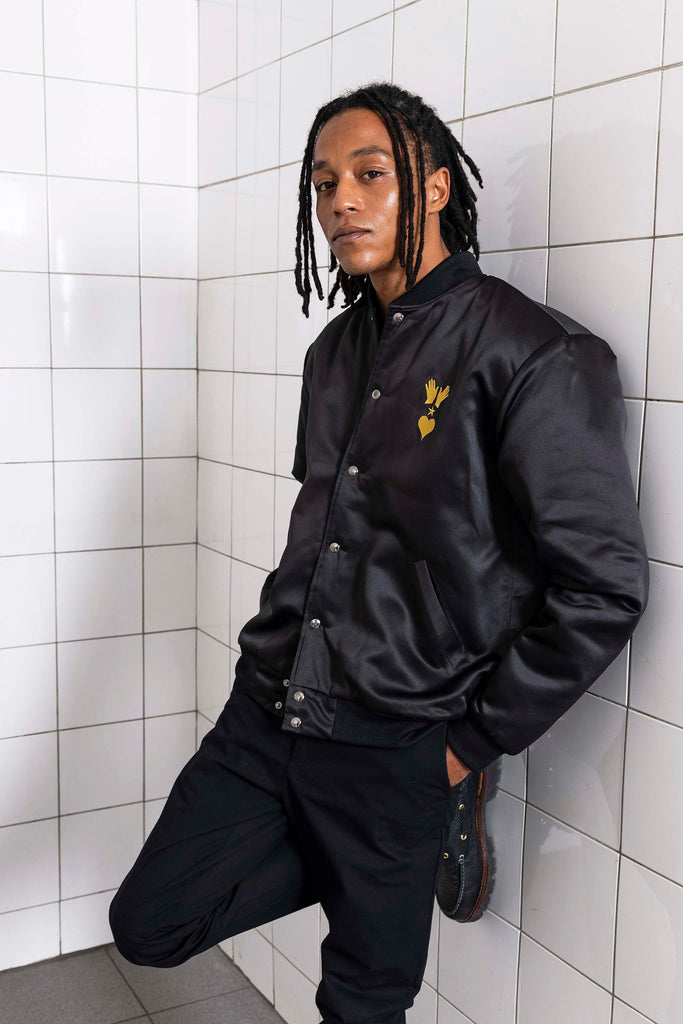 Blouson Amigo Noir outerwear résistant et authentique avec une finition impeccable