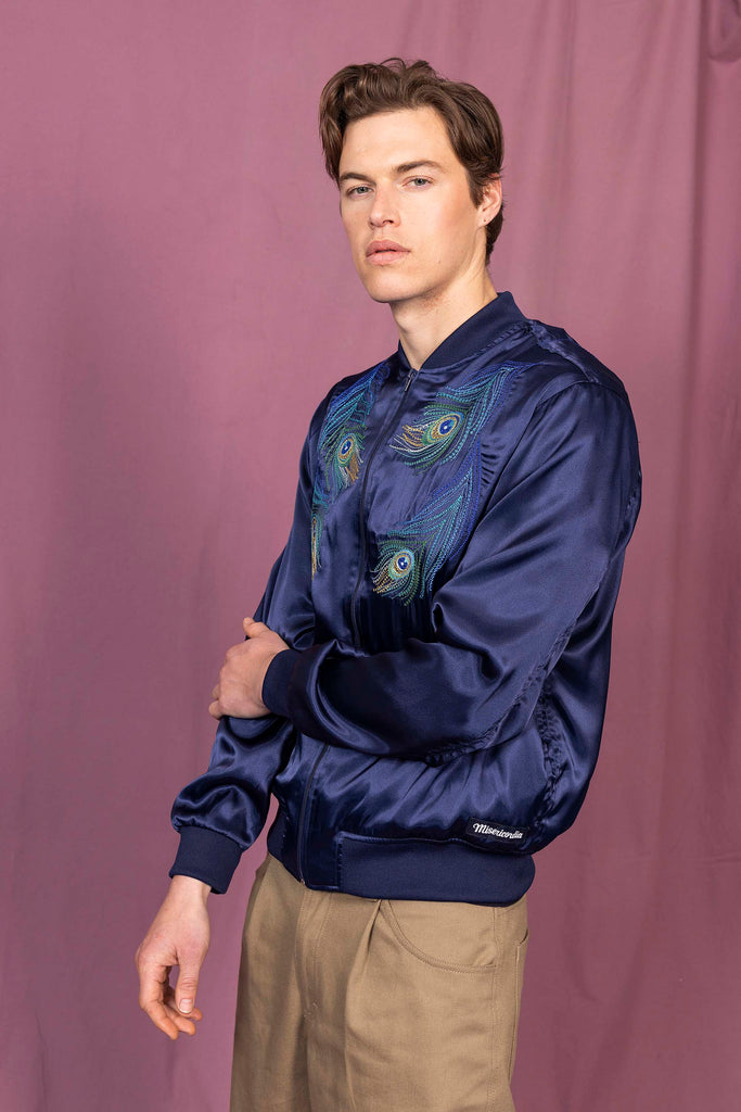 Blouson Paraguas Pavo Real Bleu Marine veste de sport Misericordia pour apporter autant originalité qu'élégance