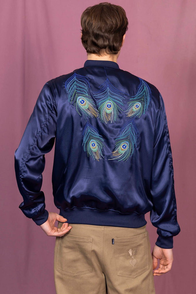 Blouson Paraguas Pavo Real Bleu Marine veste de sport pour dynamiser une tenue décontractée
