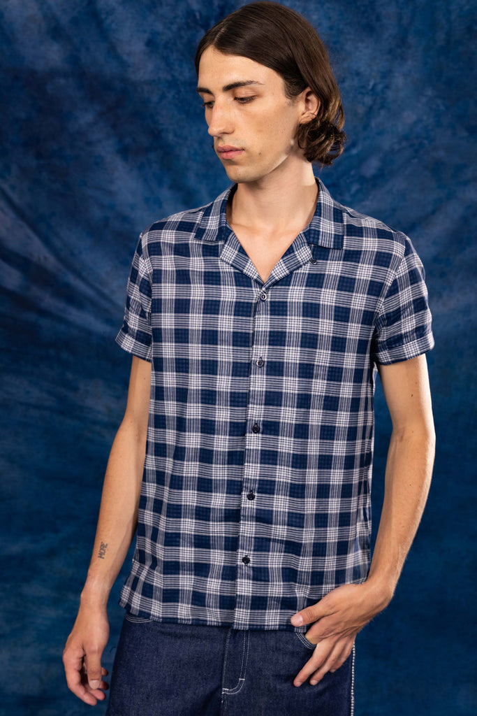 Chemise Fidel Bleu Outremer chemise homme aux lignes délicates, élégance assurée