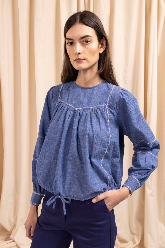 Chemise Florina Bleu classique intemporel, futur partenaire de votre jean