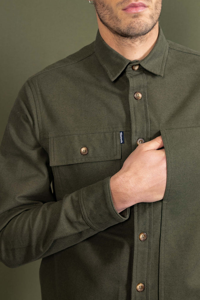 Chemise Freddy Kaki Foncé slim fit, ajustée, chic et élégante, chemise mode fashion commerce équitable