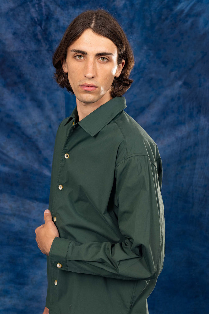Chemise Lorenzo Vert Foncé exprimer une personnalité sans concession pour conserver une silhouette décontractée