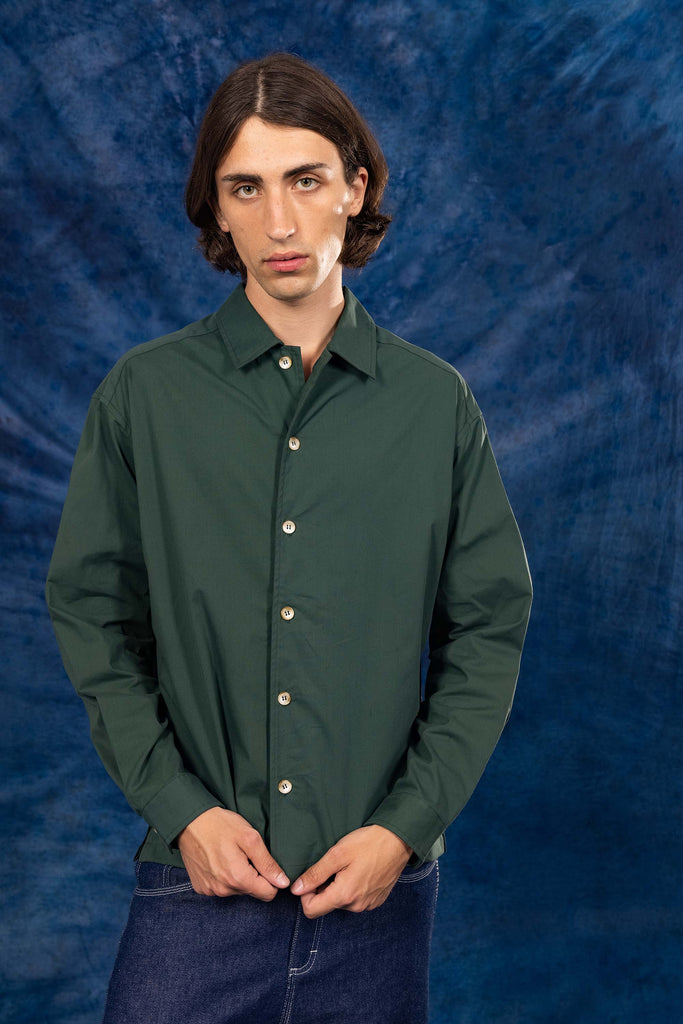 Chemise Lorenzo Vert Foncé exprimer une personnalité sans concession pour conserver une silhouette décontractée