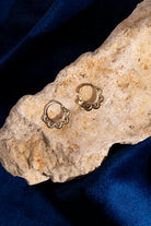 Créoles mini Tchatchat Doré - Ombre Claire Sélection pointue de bijoux soigneusement choisis auprès de créateurs Made in France