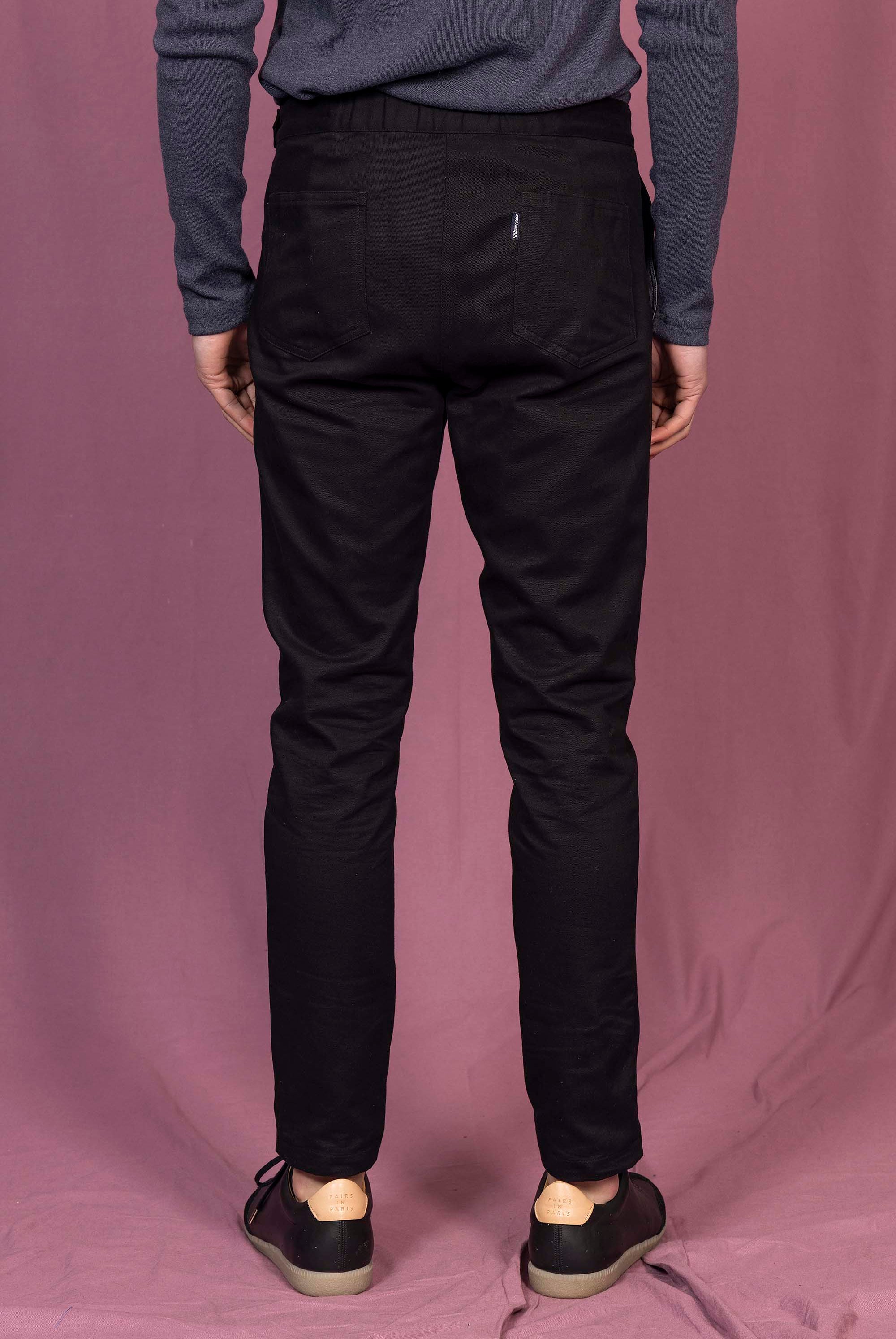 Pantalon Caiman Noir particulièrement confortables et stylés, parfaits à porter au quotidien